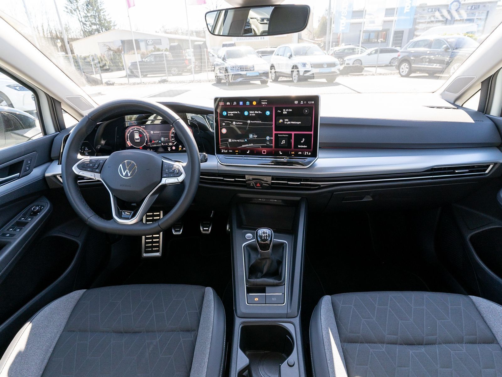 Fahrzeugabbildung Volkswagen Golf Variant GOAL 1.5TSI LED Nav RFK ACC SHZ AHK
