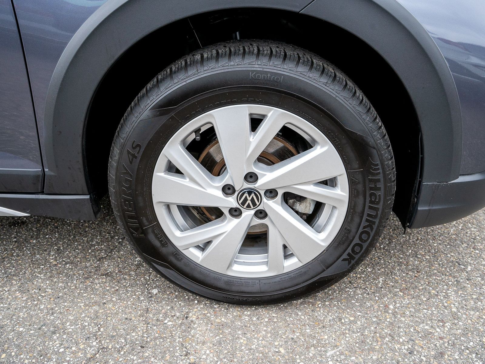 Fahrzeugabbildung Volkswagen Taigo Life 1.0 TSI 5-Gang LED Navi PDC SHZ