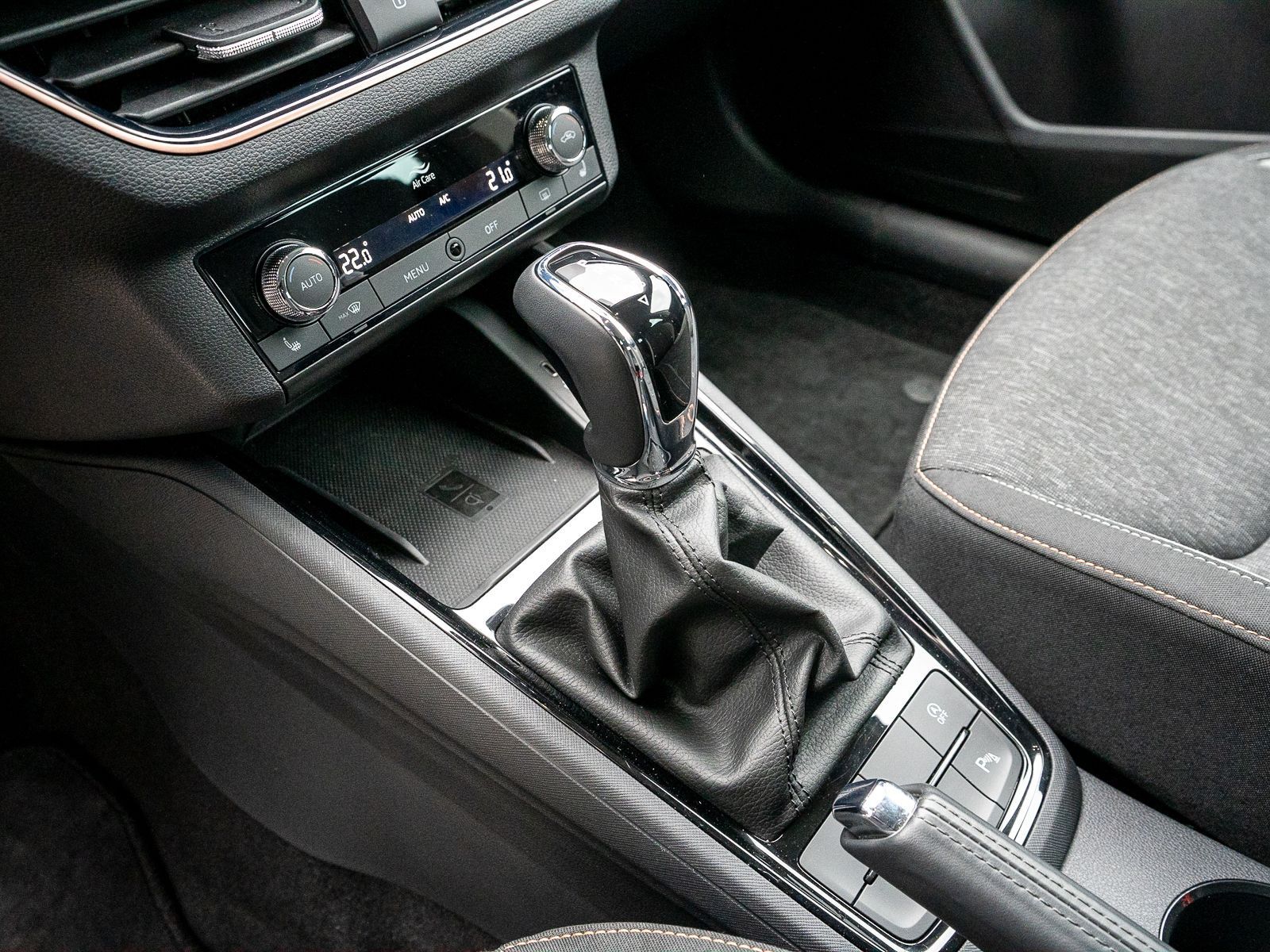 Fahrzeugabbildung SKODA Kamiq Style 1.5 TSI DSG LED Navi RFK ACC SHZ AHK