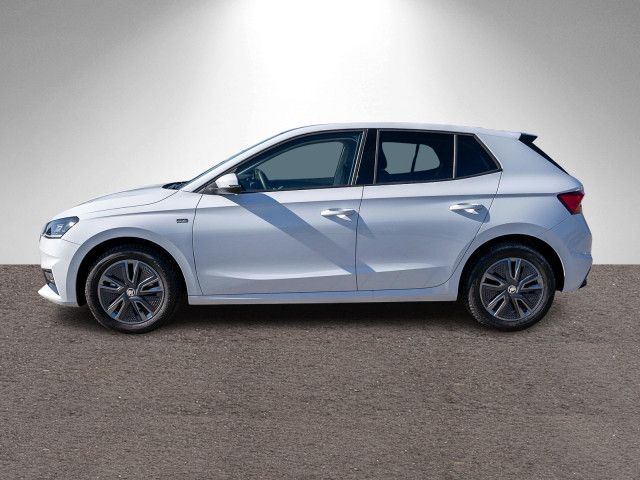 Fahrzeugabbildung SKODA Fabia Selection 1.0TSI DSG Navi LED ACC RFK Pano