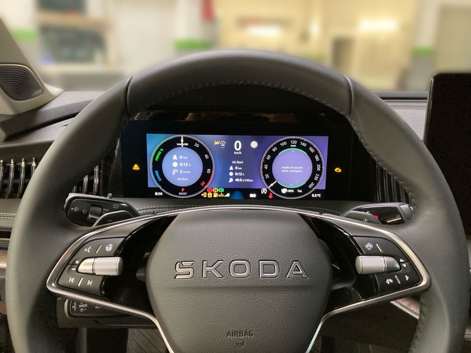 Fahrzeugabbildung SKODA Superb Combi L&K 1,5TSI iV 204PS DSG SHZ ACC AHK