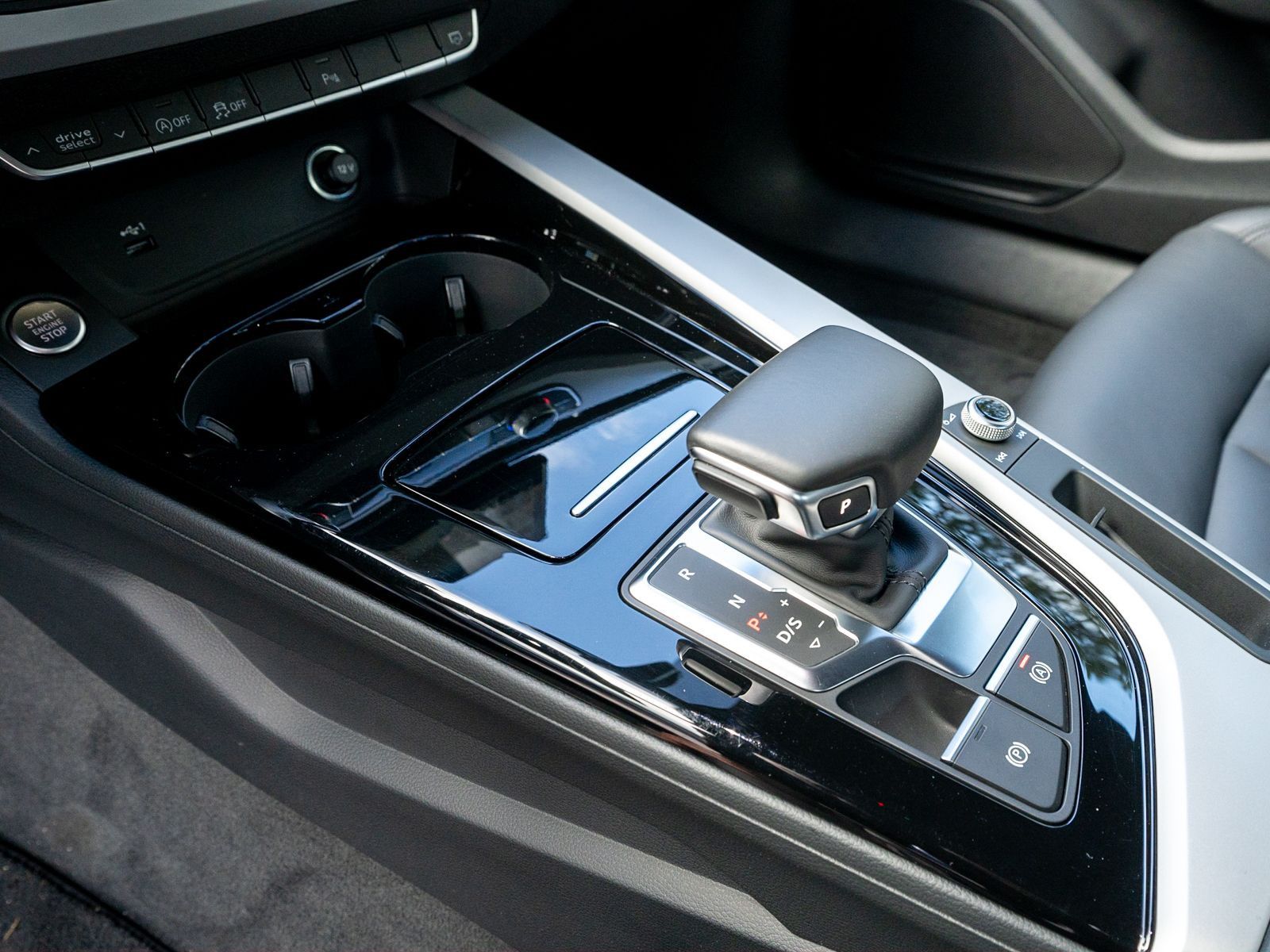 Fahrzeugabbildung Audi A5 Sportback advanced 45TDI quattro Navi LED AHK