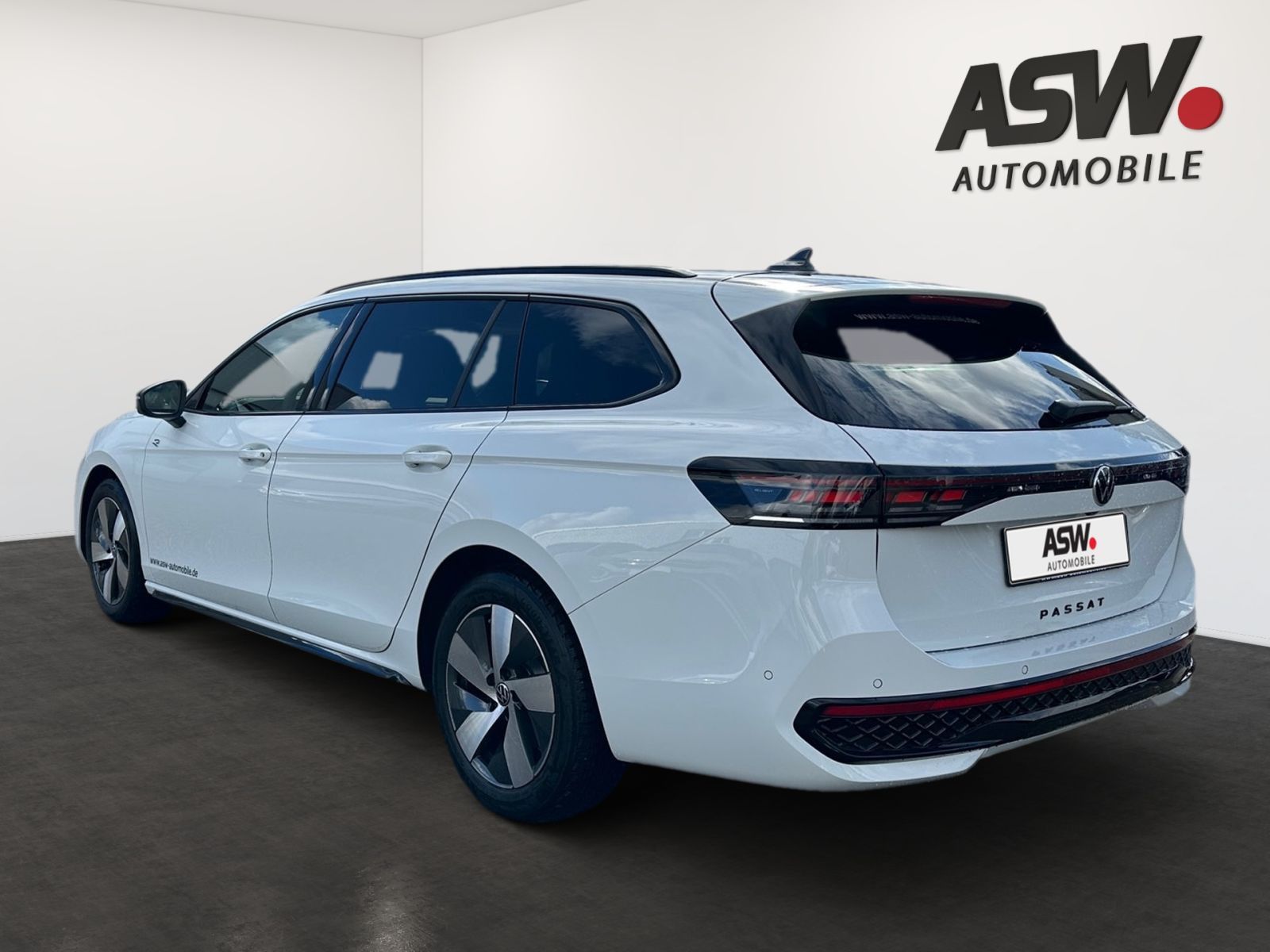 Fahrzeugabbildung Volkswagen Passat 2.0 TDI R-Line 4M ACC SHZ RFK AHK
