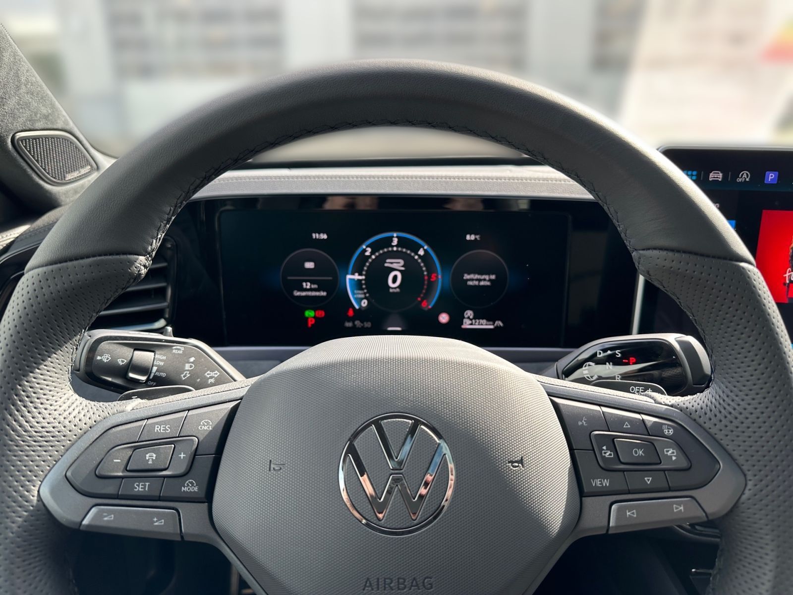 Fahrzeugabbildung Volkswagen Passat 2.0 TDI R-Line 4M ACC SHZ RFK AHK