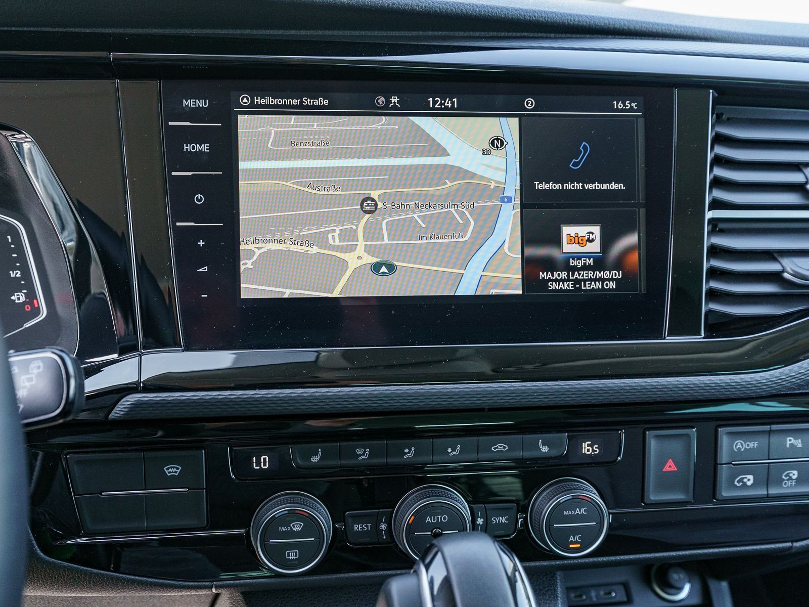 Fahrzeugabbildung Volkswagen T6.1 Multivan Highline 2.0 TDI DSG LED NAVI AHK