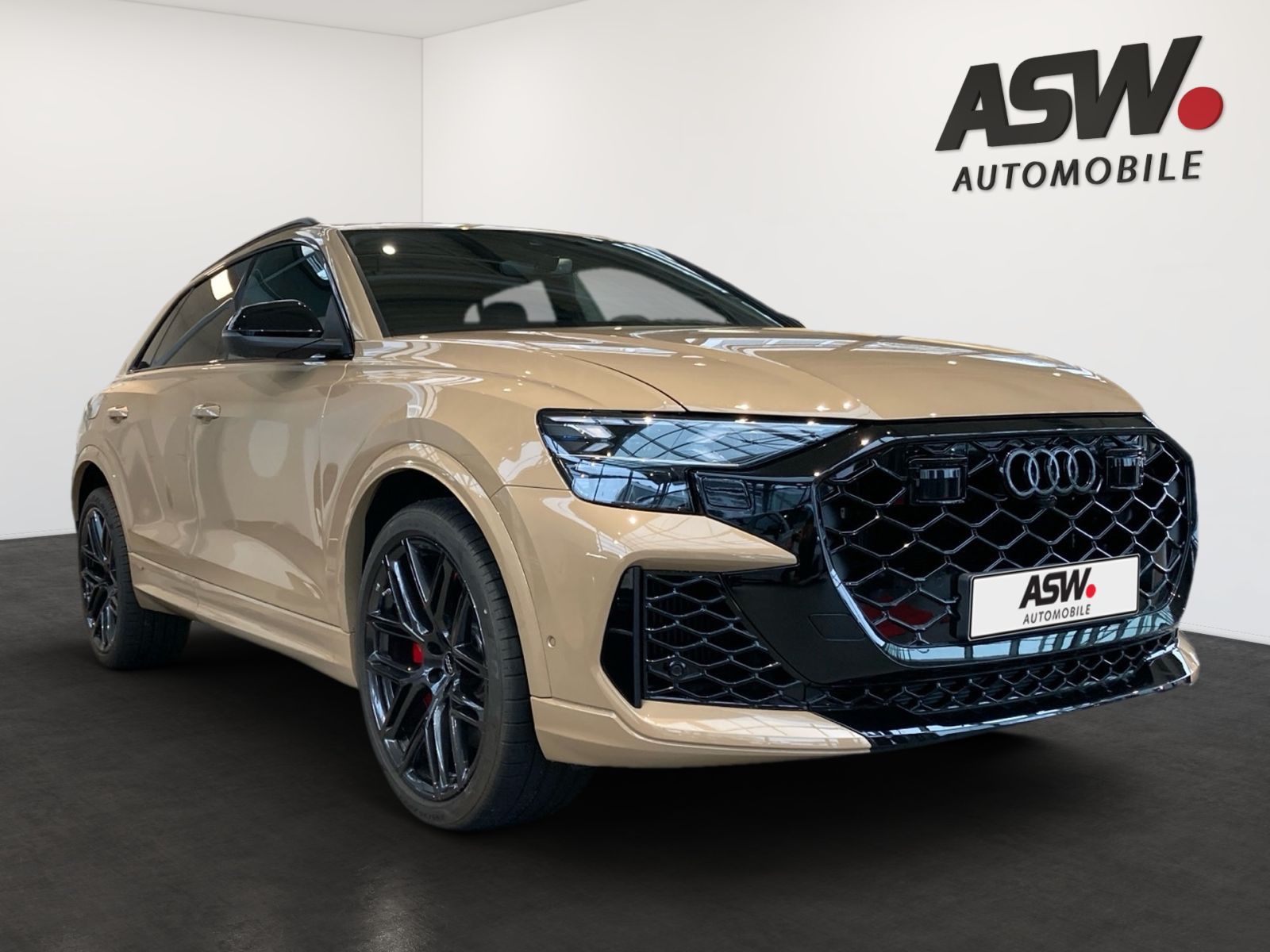 Fahrzeugabbildung Audi RS Q8 600 PS tiptronic ACC TOPVIEW B&O KEYLESS
