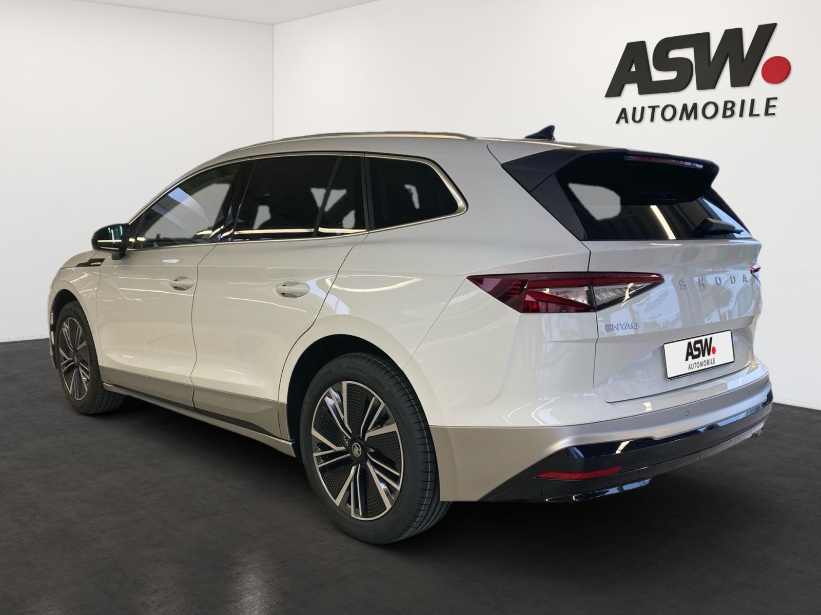 Fahrzeugabbildung SKODA Enyaq 60 Elektromotor 204PS ACC Kamera SHZ AHK