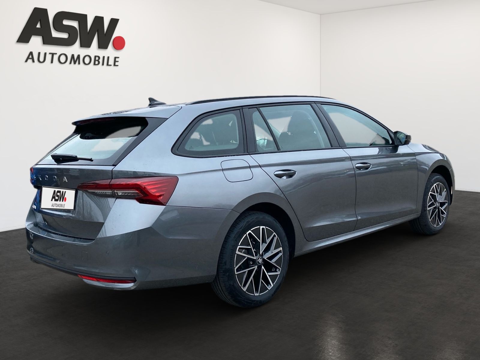 Fahrzeugabbildung SKODA Octavia Combi Selection 2,0TDI 150PS DSG Nav AHK