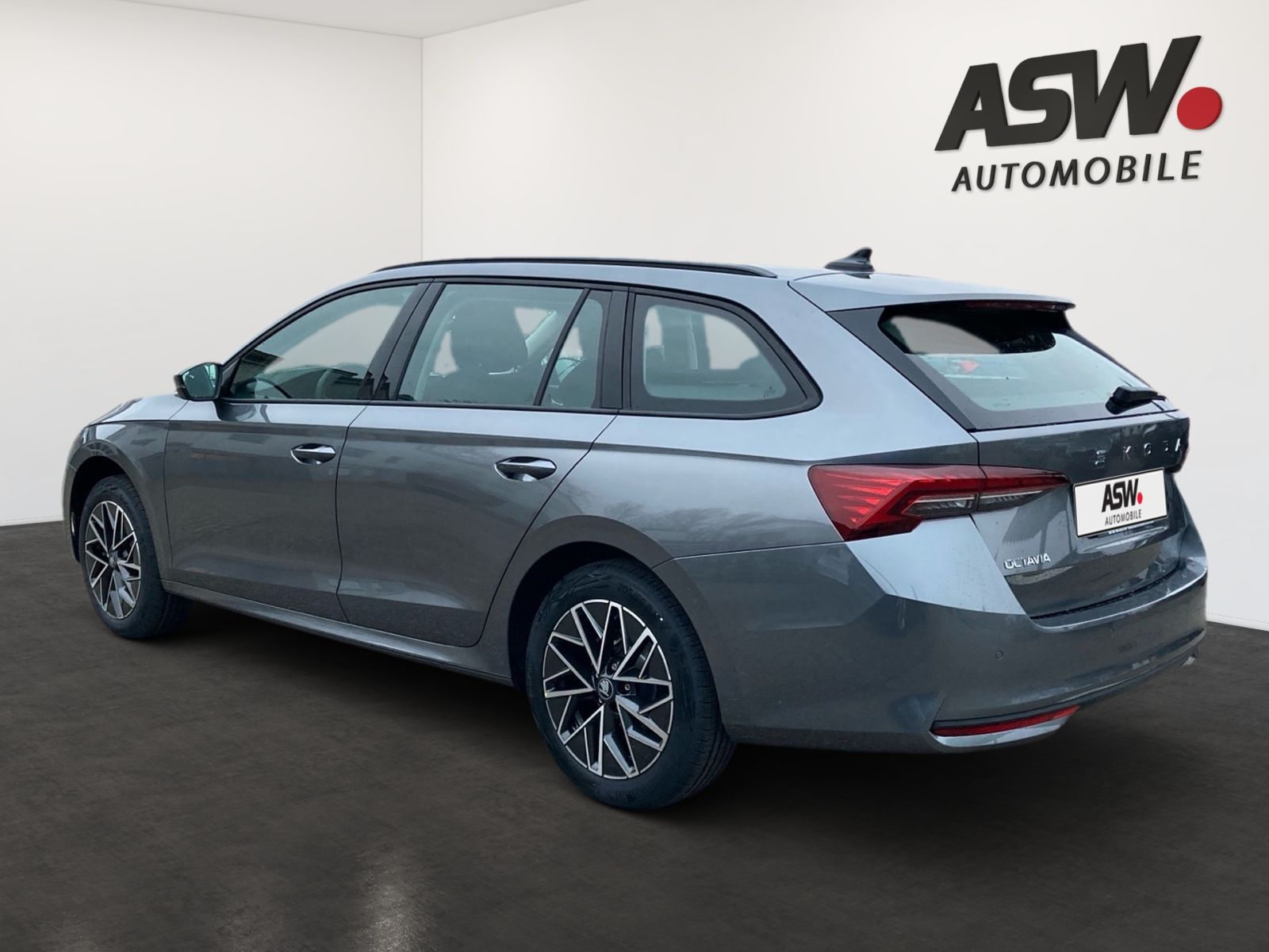 Fahrzeugabbildung SKODA Octavia Combi Selection 2,0TDI 150PS DSG Nav AHK