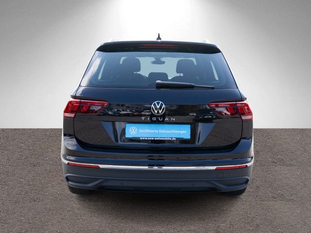 Fahrzeugabbildung Volkswagen Tiguan Move 1.5TSI DSG LED Nav ACC VC Stdhzg AHK