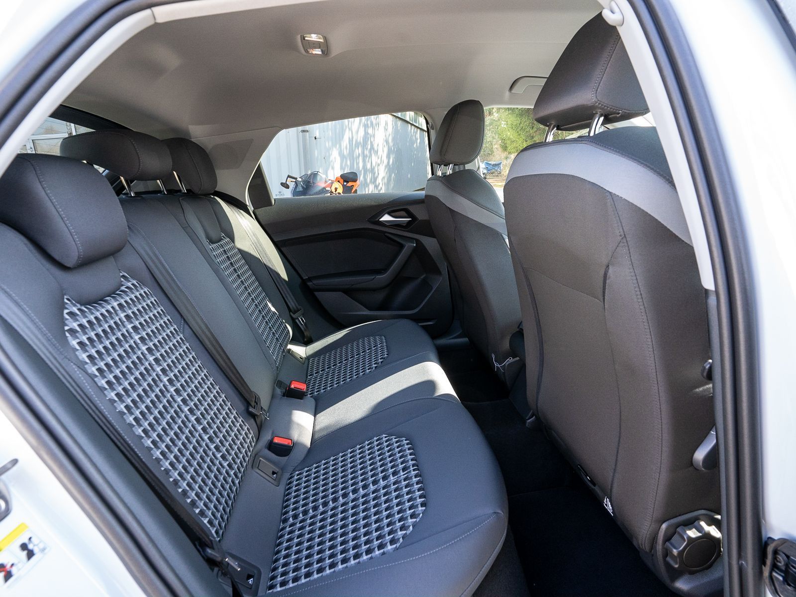 Fahrzeugabbildung Audi A1 Sportback advanced 35 TFSI 110(1 50) kW(PS) S