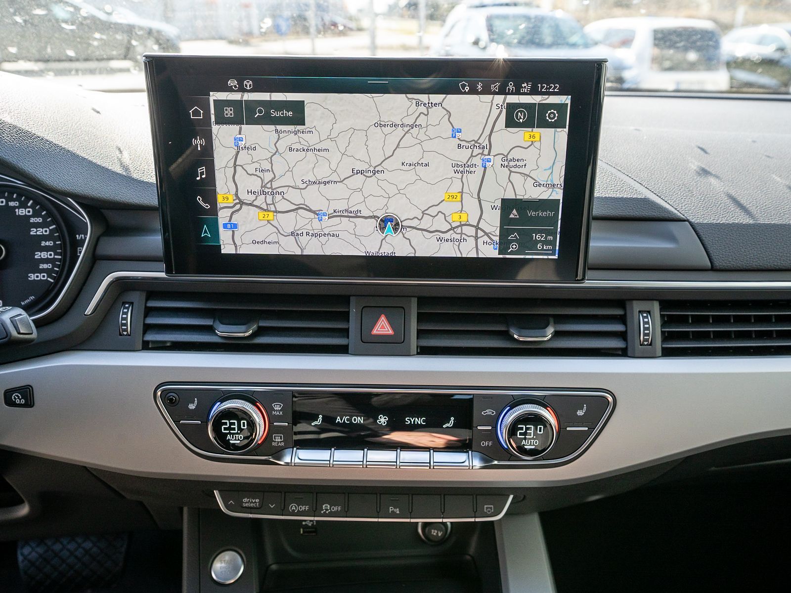 Fahrzeugabbildung Audi A4 Avant advanced 40TDI quatt Stron LED Navi RFK