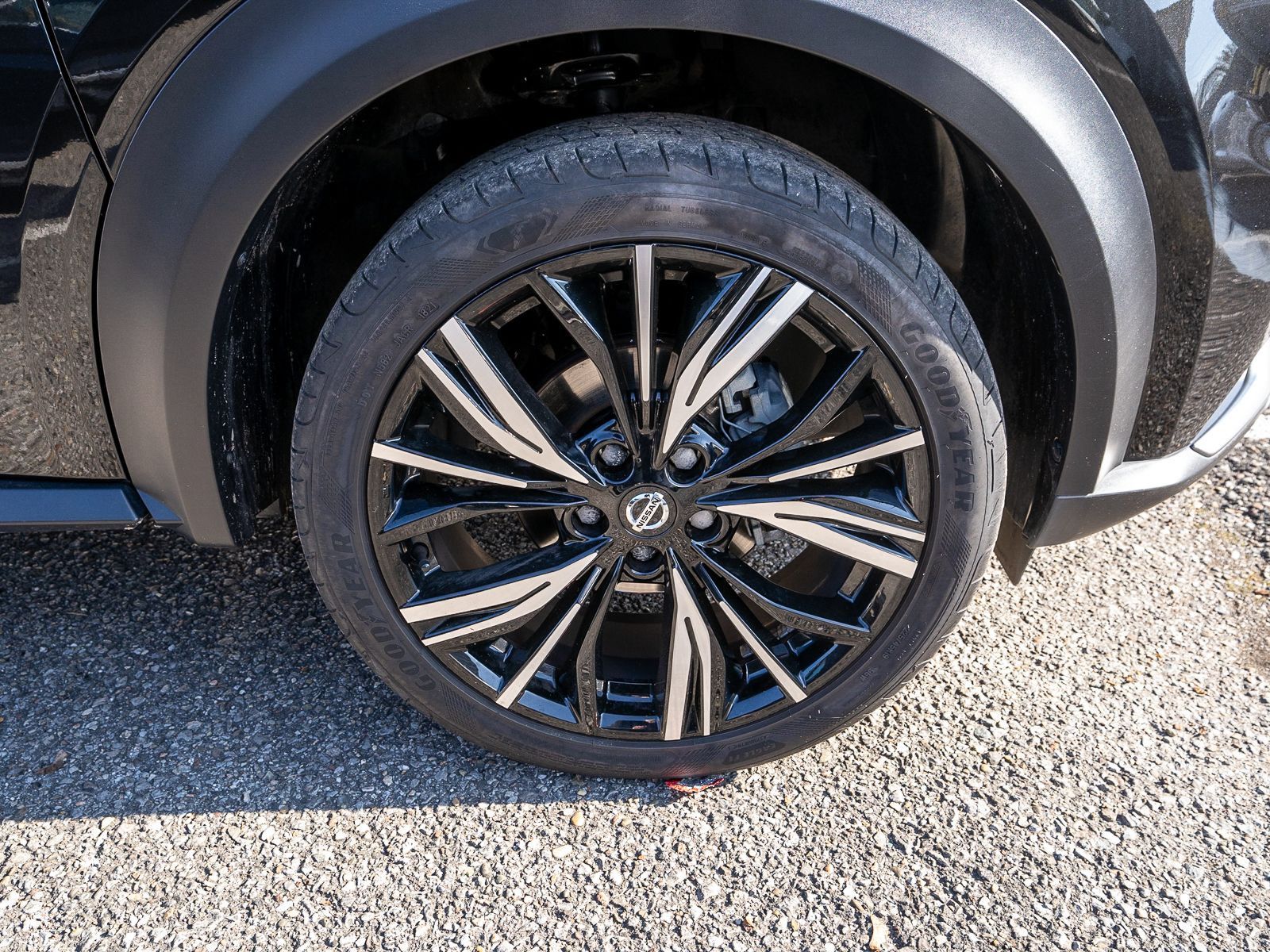 Fahrzeugabbildung Nissan Juke 1.0 DIG-T N-Design Automatik LED NAVI 360°