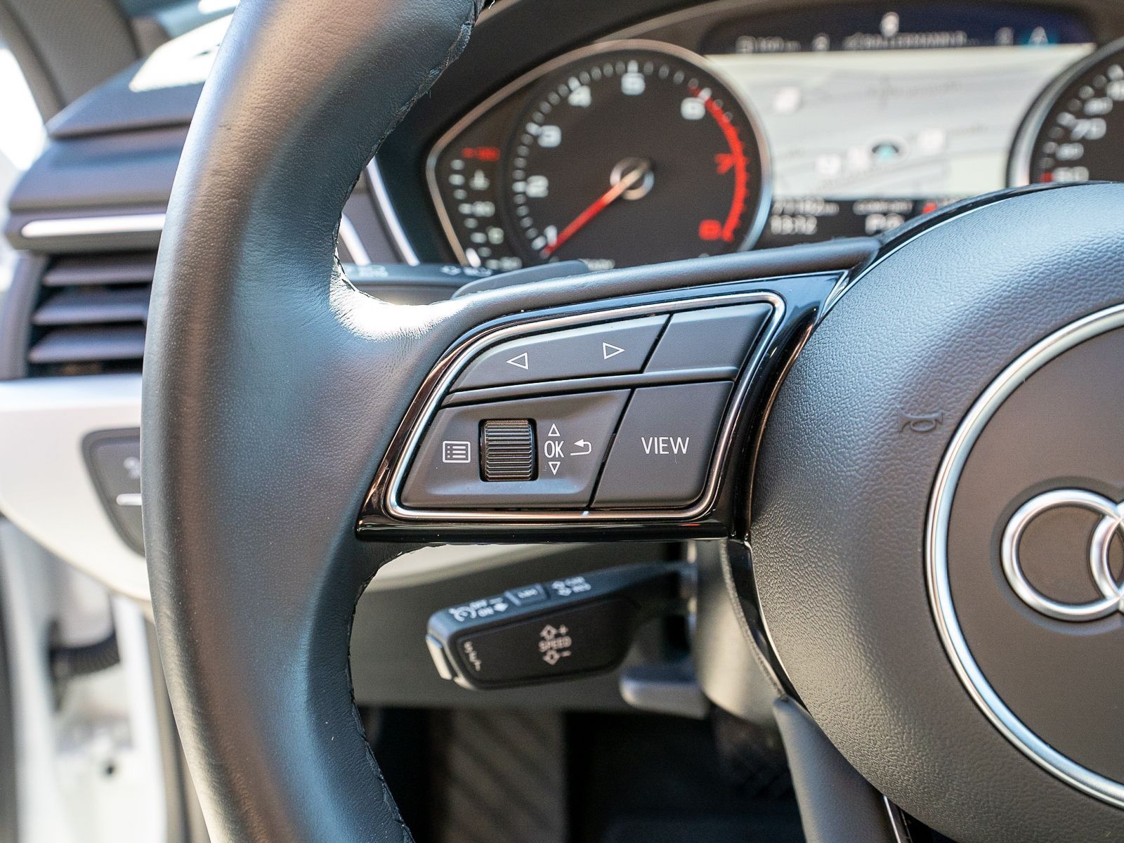 Fahrzeugabbildung Audi A5 Sportback Sline 35 TFSI Stronic LED Navi RFK
