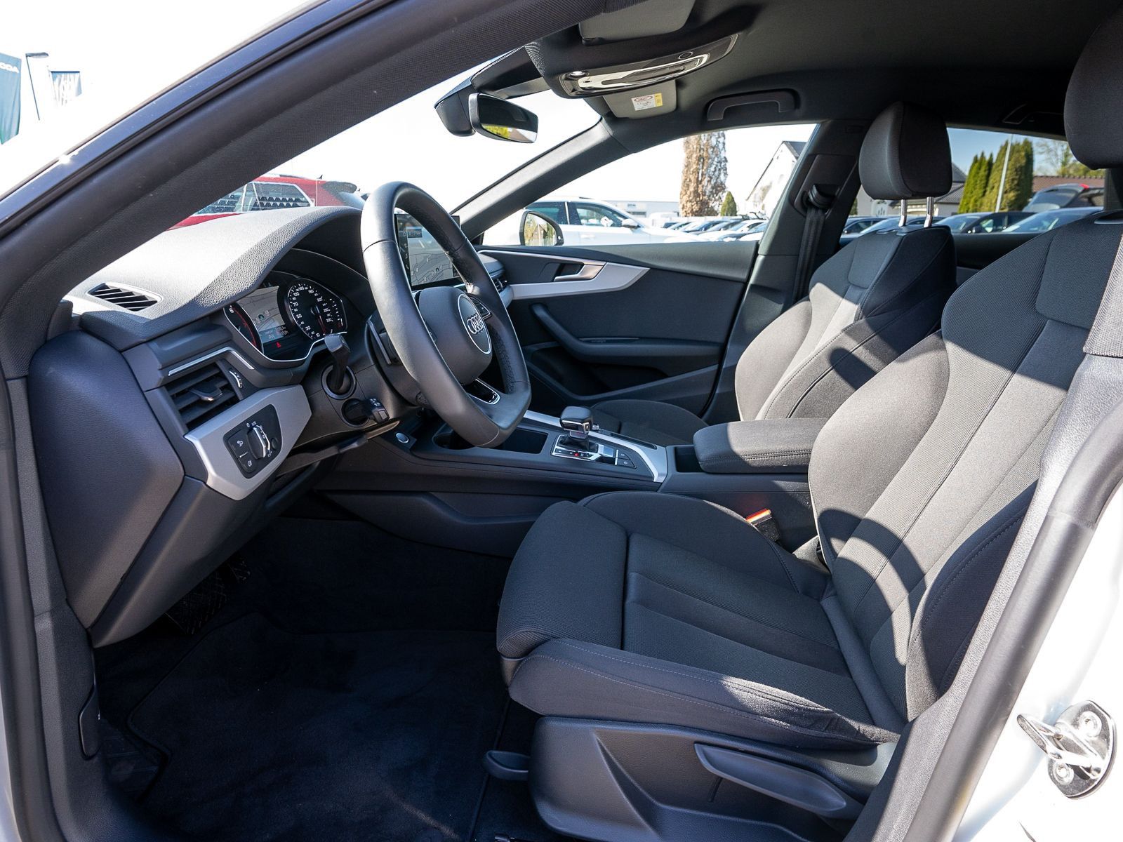 Fahrzeugabbildung Audi A5 Sportback Sline 35 TFSI Stronic LED Navi RFK