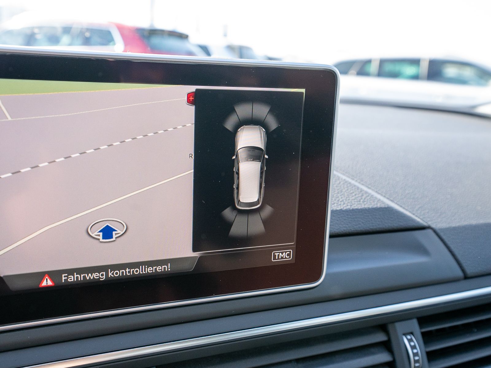 Fahrzeugabbildung Audi A4 Avant Sline 2.0TFSI ultra Matrix Navi PDC SHZ