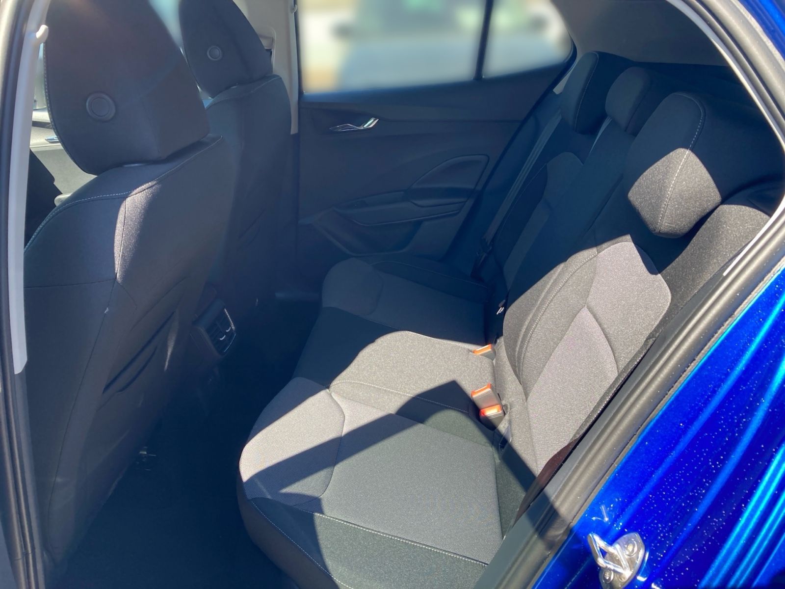 Fahrzeugabbildung SKODA Fabia Tour 1,0 TSI 116PS DSG ACC SHZ Kamera PDC