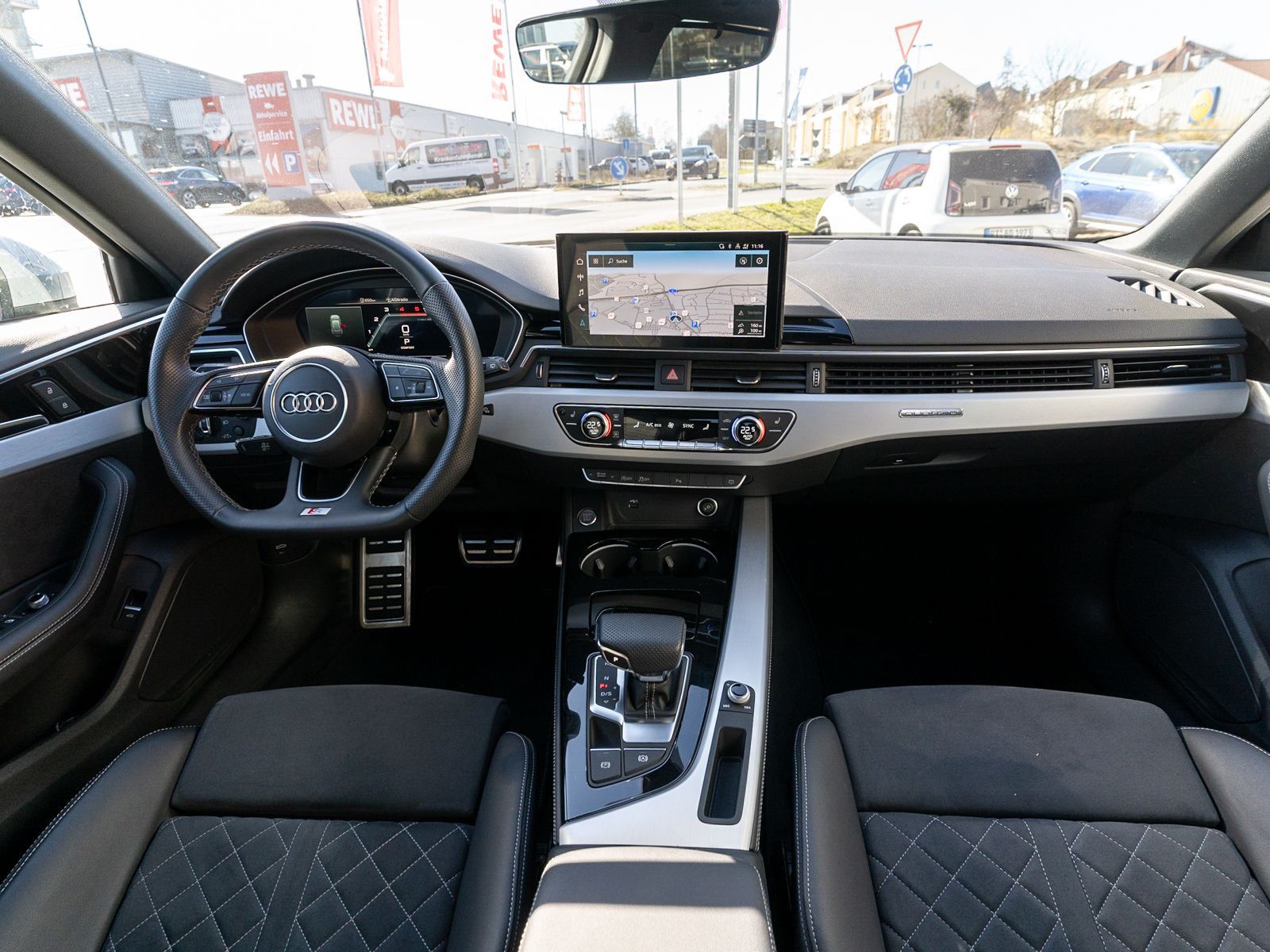 Fahrzeugabbildung Audi A4 Avant Sline 50TDI quattr tiptron LED Navi AHK
