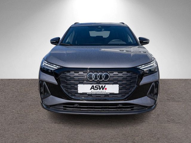 Fahrzeugabbildung Audi Q4 S line 40 e-tron Matrix Navi RFK Pano AHK