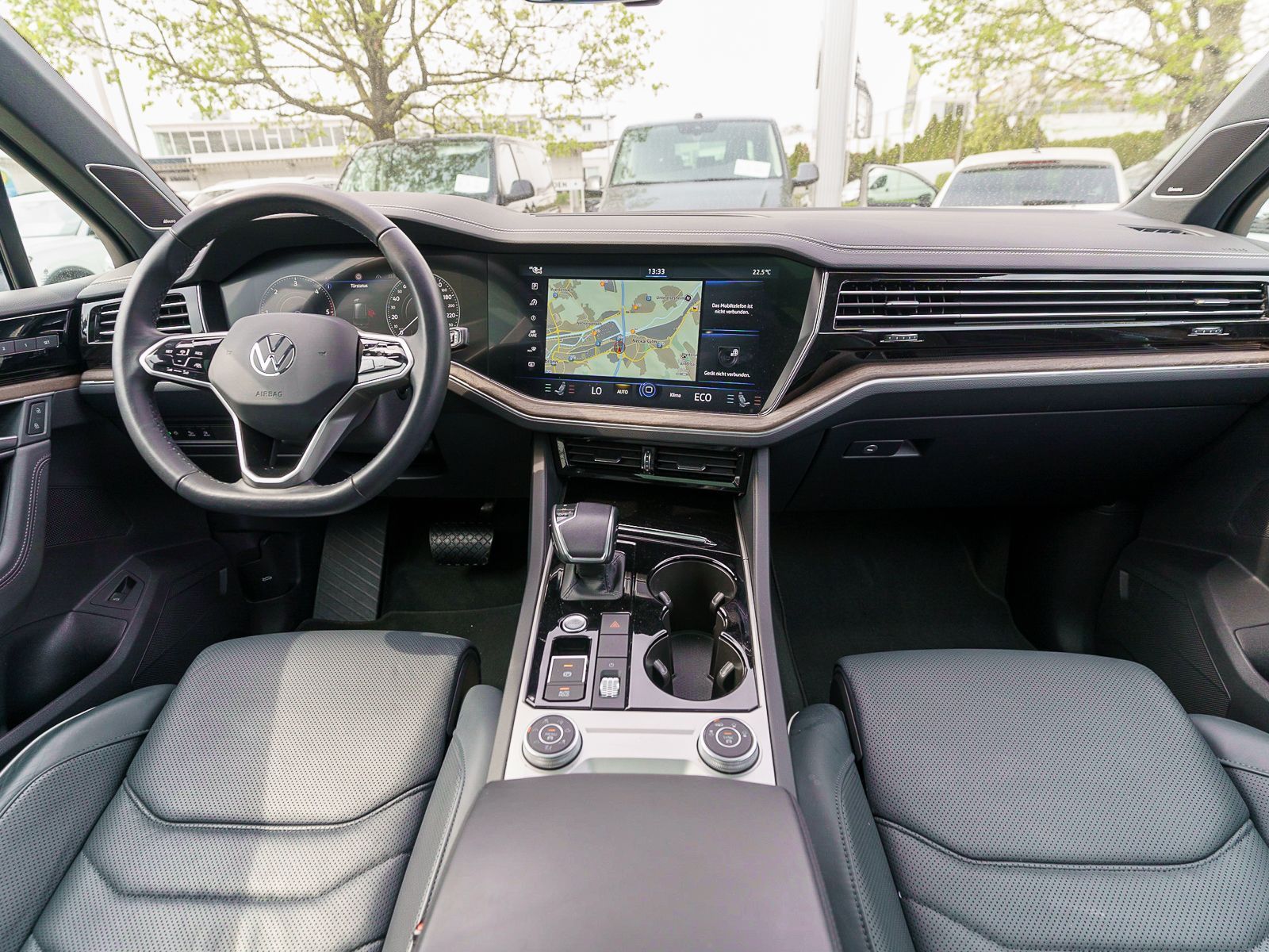 Fahrzeugabbildung Volkswagen Touareg Atmosphere 3.0 TDI 4M Tiptr HUD PANO AHK