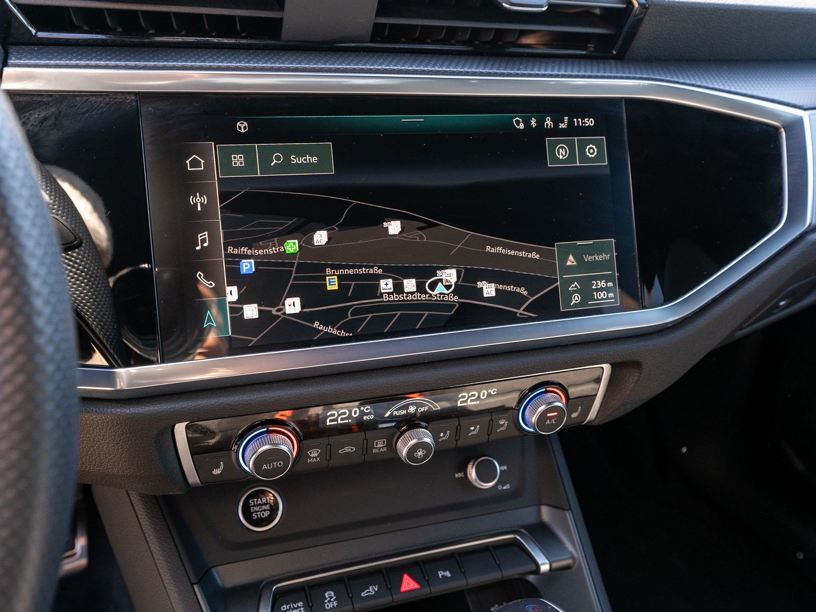 Fahrzeugabbildung Audi Q3 S line 45TFSI e Stronic LED Navi RFK ACC SHZ