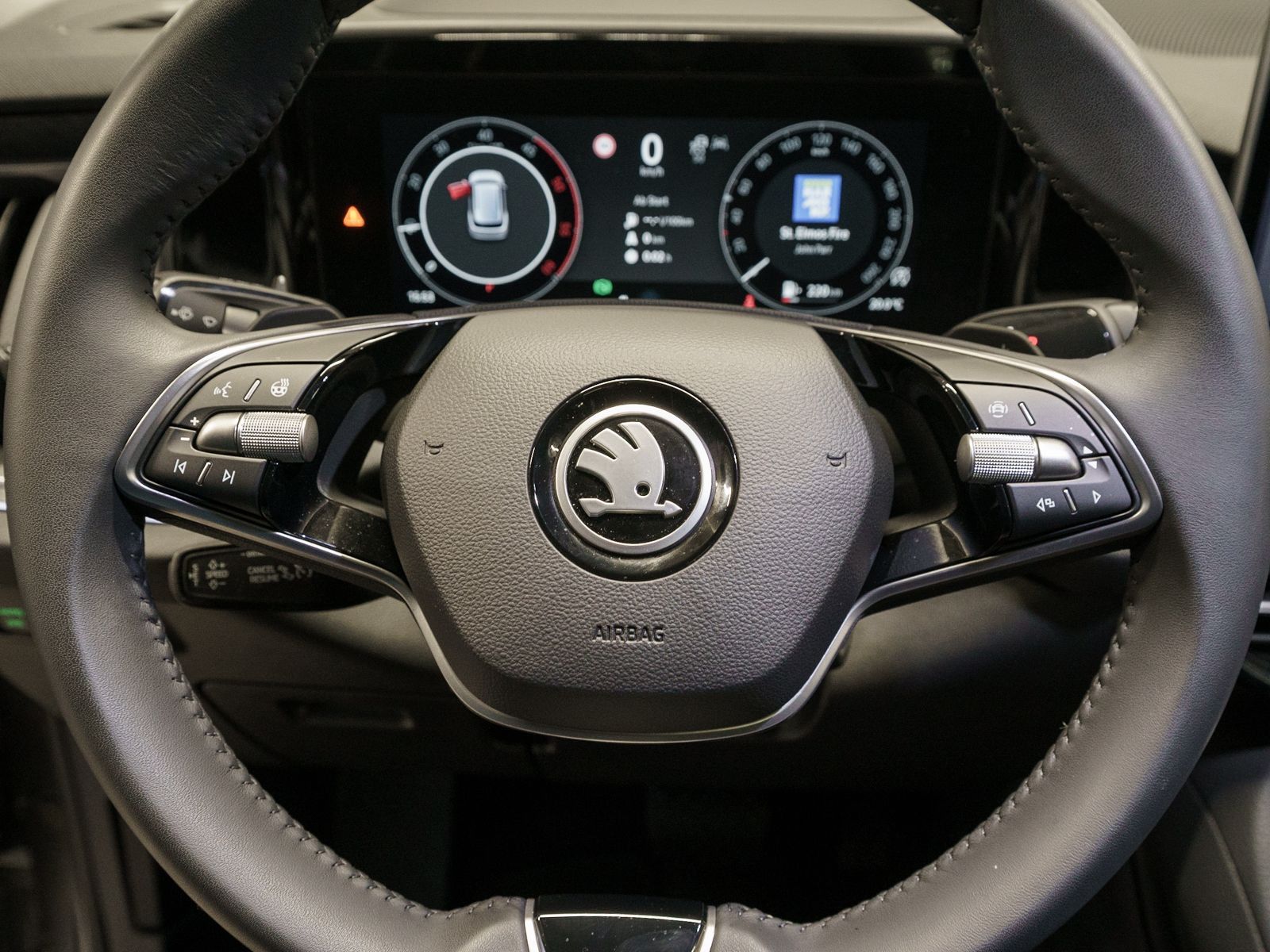 Fahrzeugabbildung SKODA Kodiaq Selection 2.0 TDI 4x4 DSG Pano Stdhzg AHK