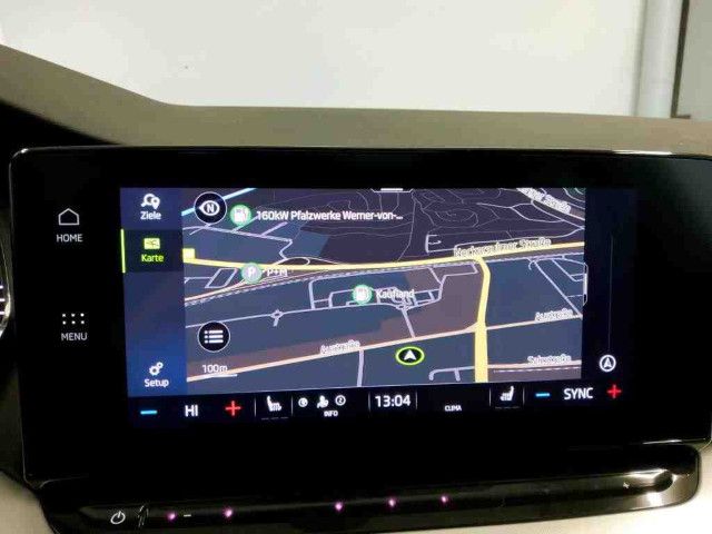 Fahrzeugabbildung SKODA Octavia Combi Clever 2.0 TDI DSG NAVI PANO AHK