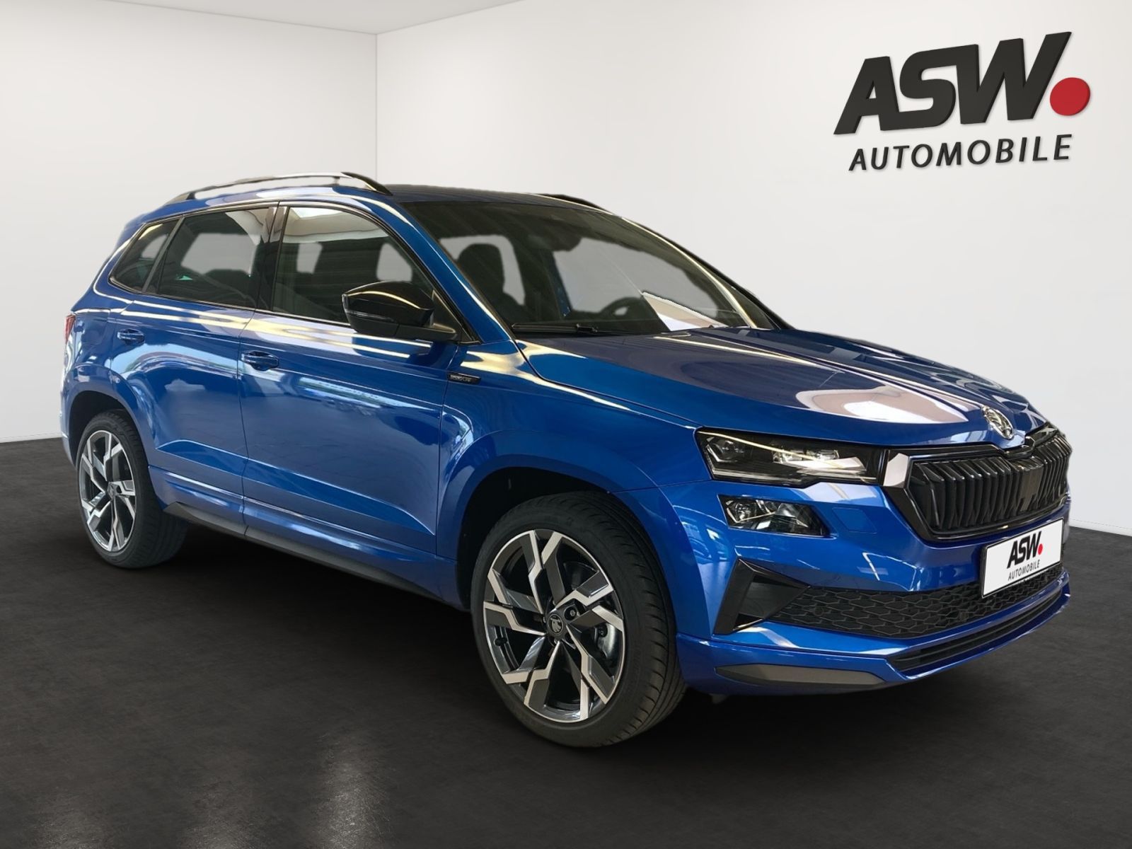 Fahrzeugabbildung SKODA Karoq Sportline 2,0TSI 190PS DSG 4x4 ACC SHZ AHK