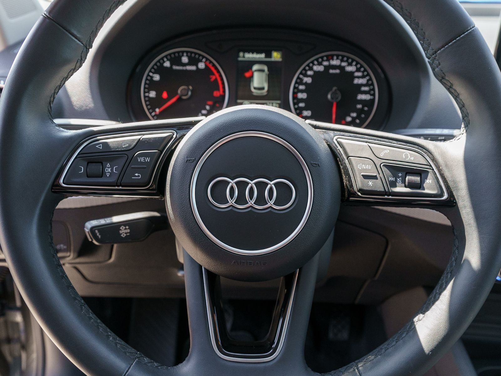 Fahrzeugabbildung Audi Q2 S line 35 TFSI LED Navi Klimaauto PDC SHZ