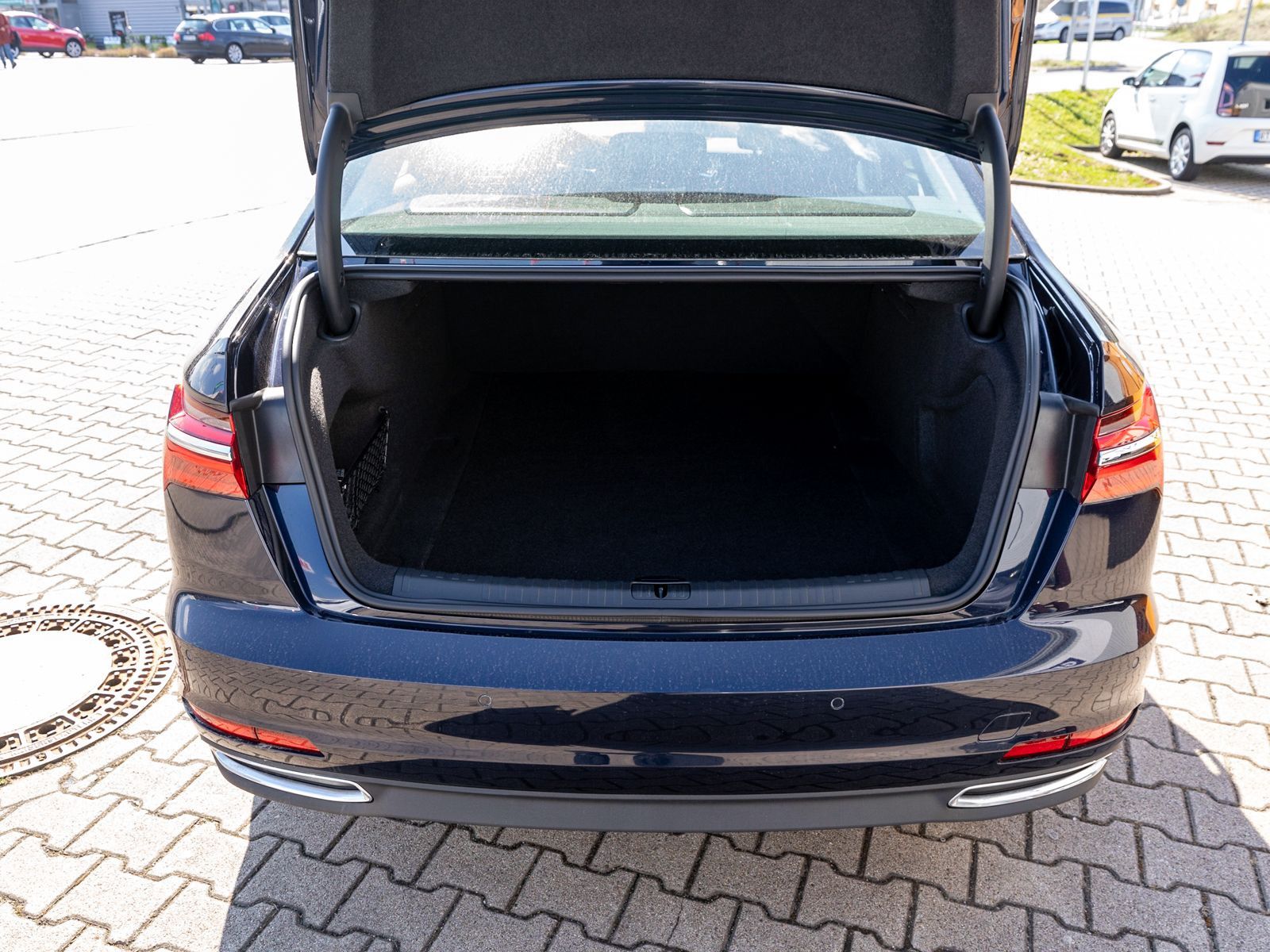 Fahrzeugabbildung Audi A6 Limousine 40TDI Stronic LED Nav Stdhz ACC HUD