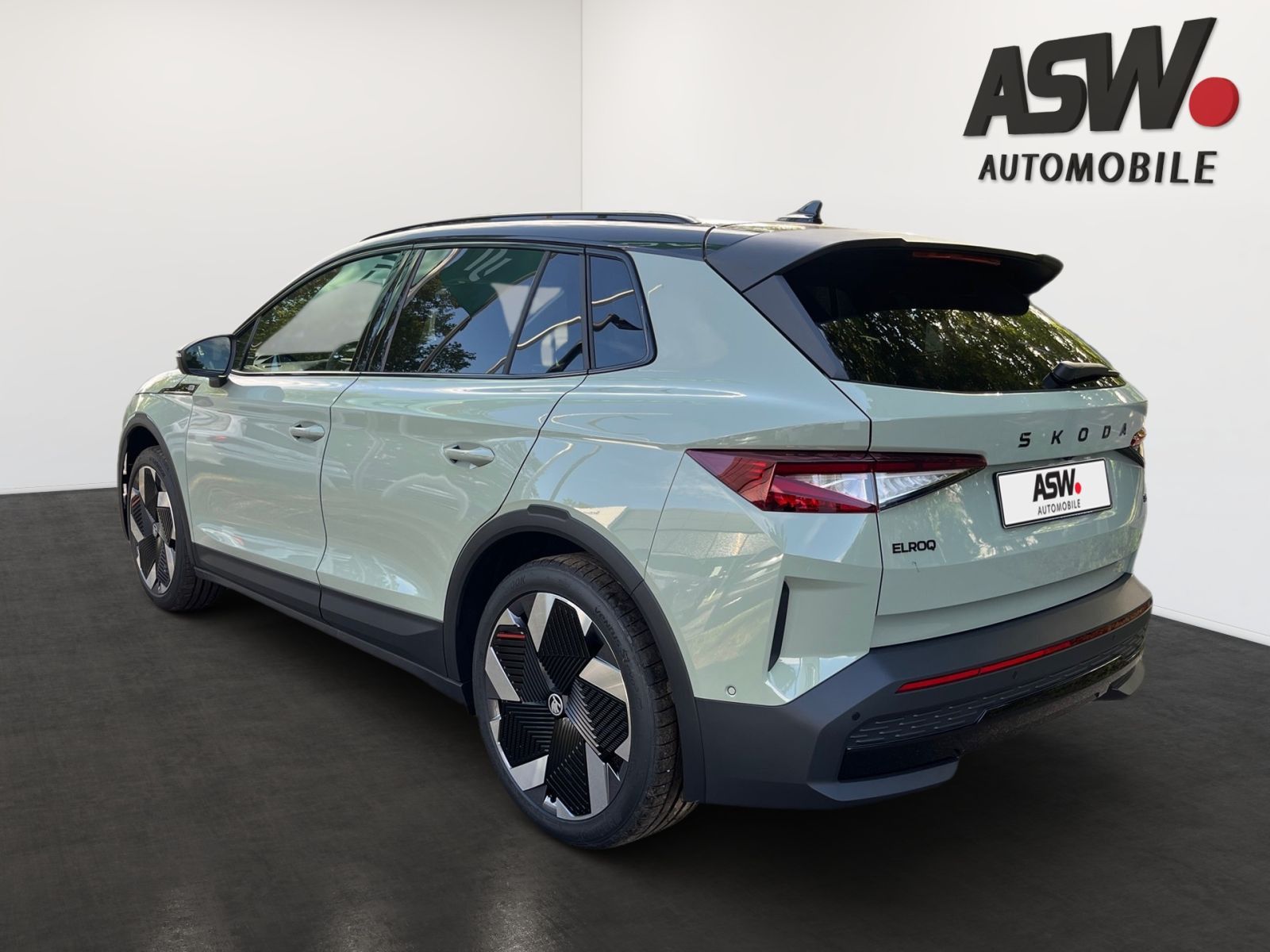 Fahrzeugabbildung SKODA Elroq First Edition 82kWh 285PS ACC 360° SHZ AHK