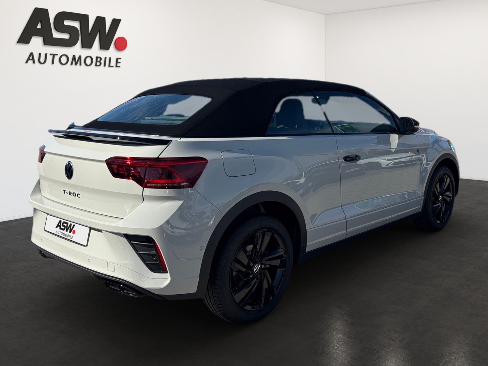 Fahrzeugabbildung Volkswagen T-Roc Cabriolet R-Line 1.5 l TSI 150 PS DSG EDIT