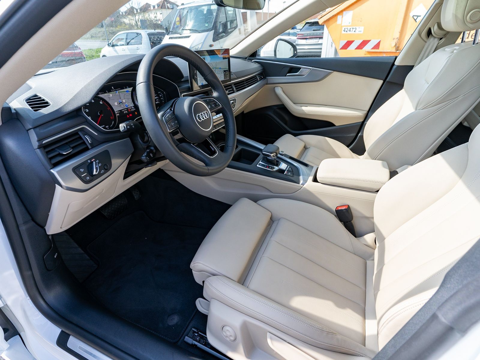 Fahrzeugabbildung Audi A5 Sportback advanced 40TFSI Navi LED Pano RFK