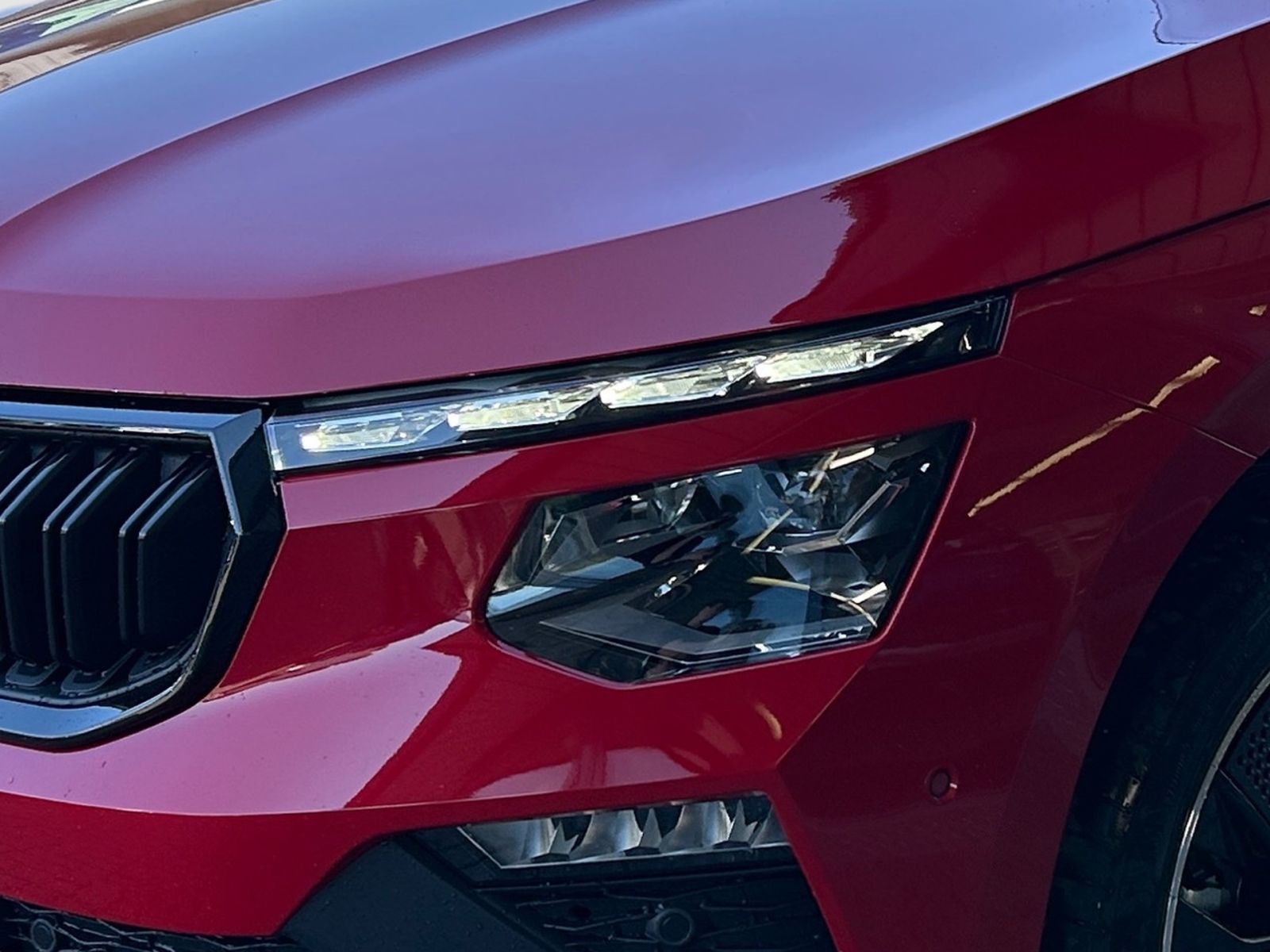 Fahrzeugabbildung SKODA Kamiq Monte Carlo 1,0 TSI 116PS DSG ACC SHZ AHK