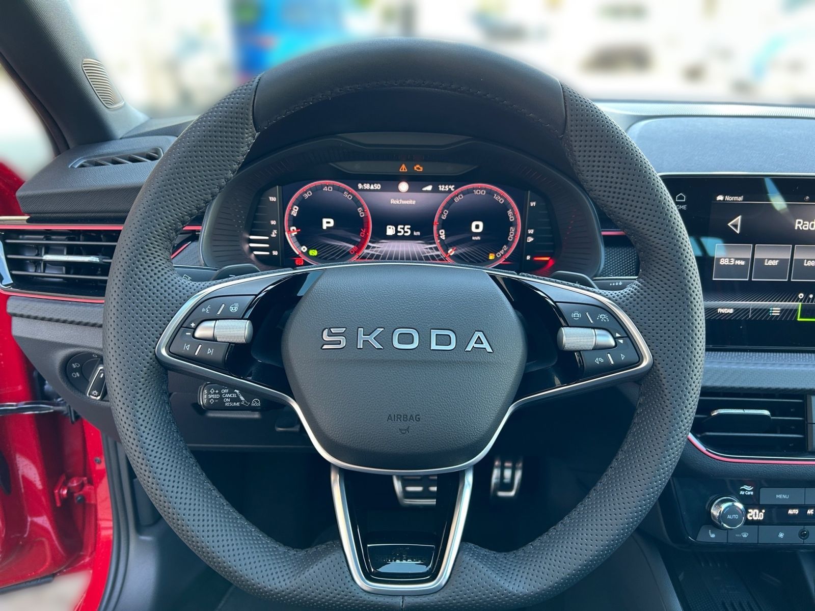 Fahrzeugabbildung SKODA Kamiq Monte Carlo 1,0 TSI 116PS DSG ACC SHZ AHK
