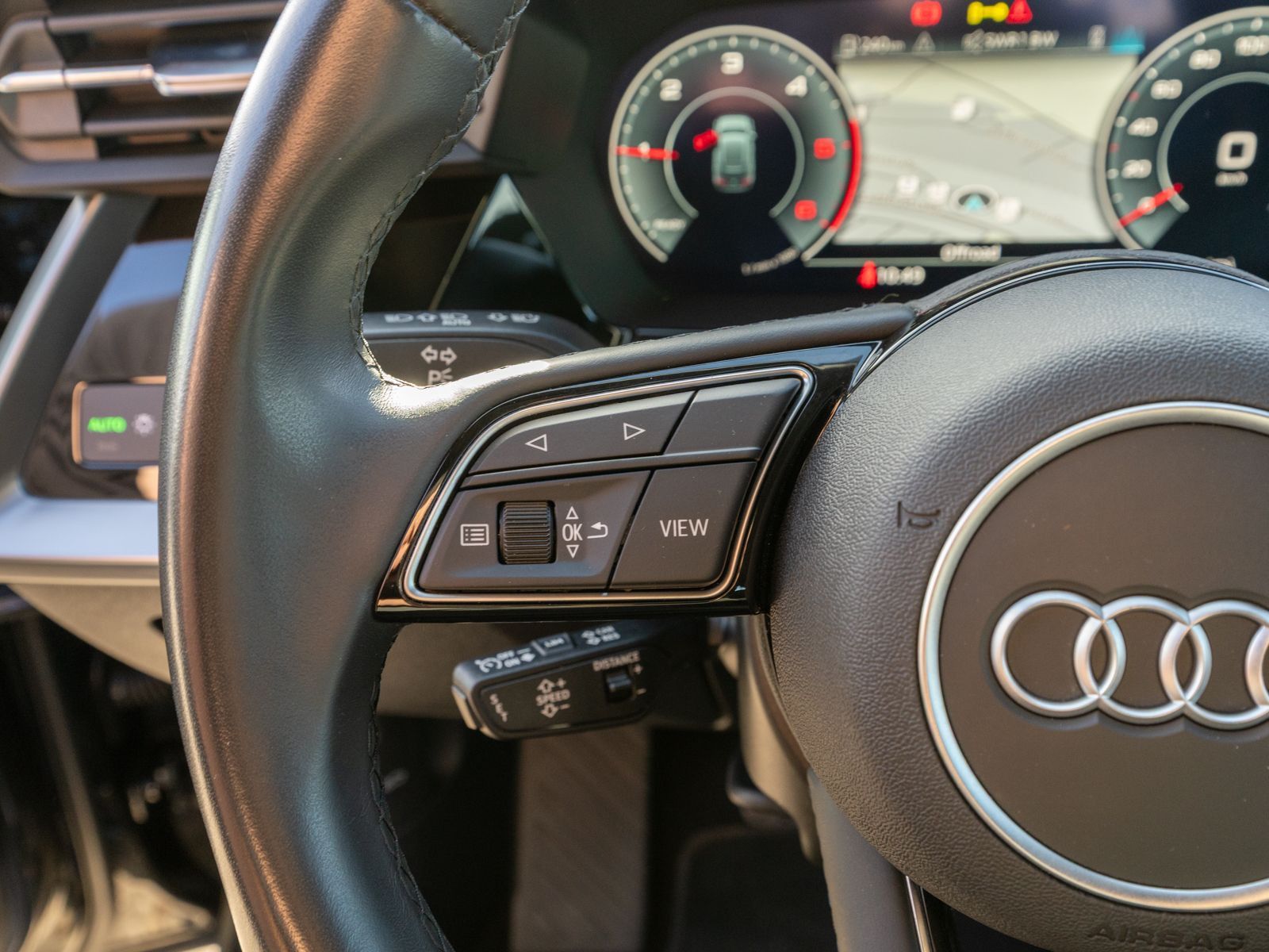 Fahrzeugabbildung Audi A3 Sportback S line 30TDI NAVI LED GRA VC SHZ