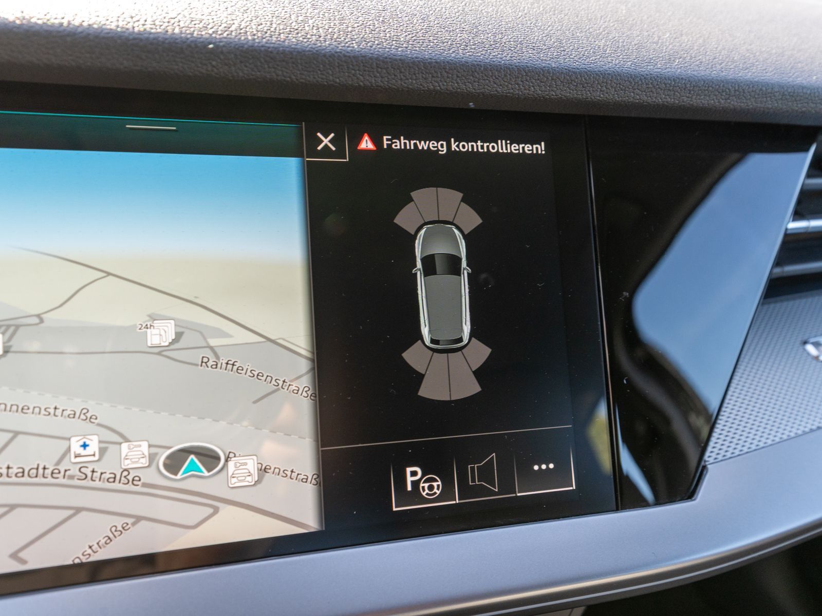 Fahrzeugabbildung Audi A3 Sportback S line 30TDI NAVI LED GRA VC SHZ