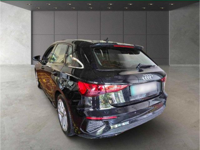 Fahrzeugabbildung Audi A3 Sportback S line 30TDI NAVI LED GRA VC SHZ