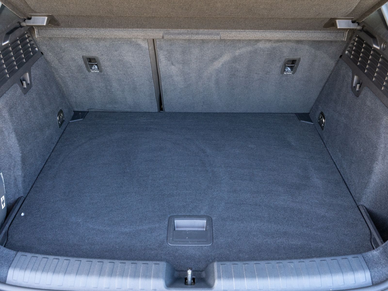 Fahrzeugabbildung Audi A3 Sportback S line 30TDI NAVI LED GRA VC SHZ