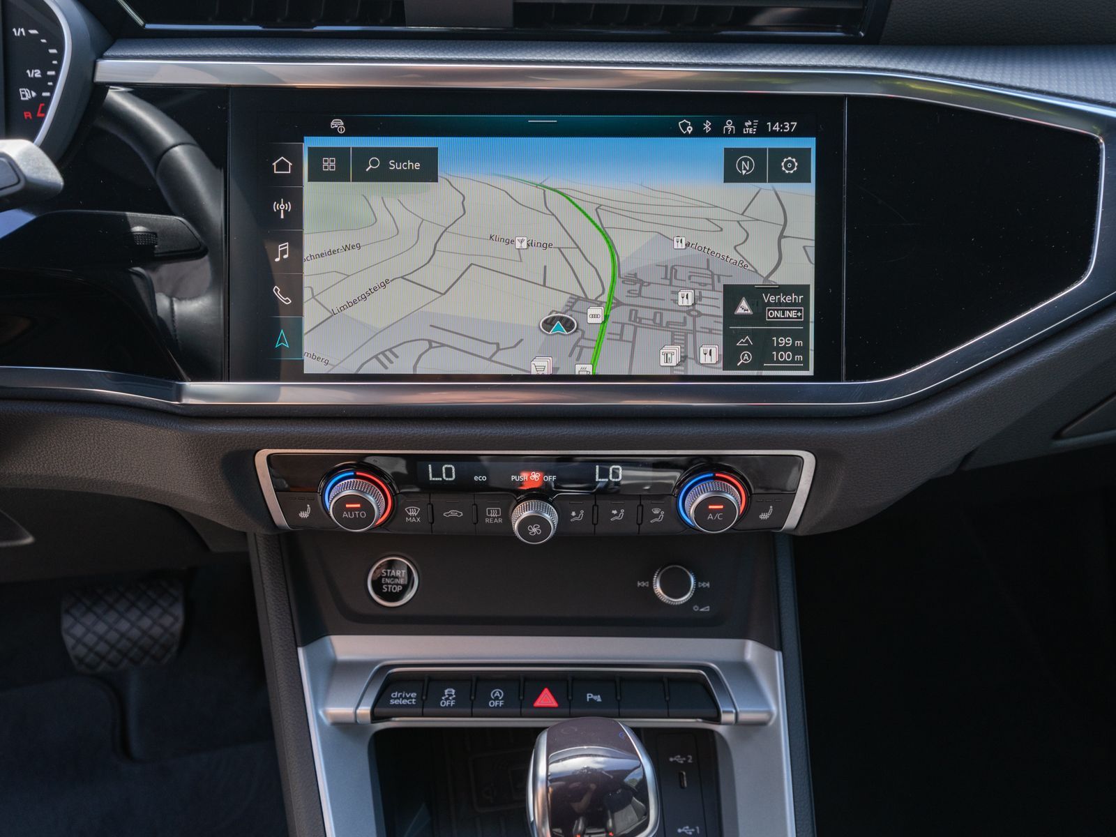 Fahrzeugabbildung Audi Q3 Sportback S line 35TDI NAVI LED AHK RFK ACC