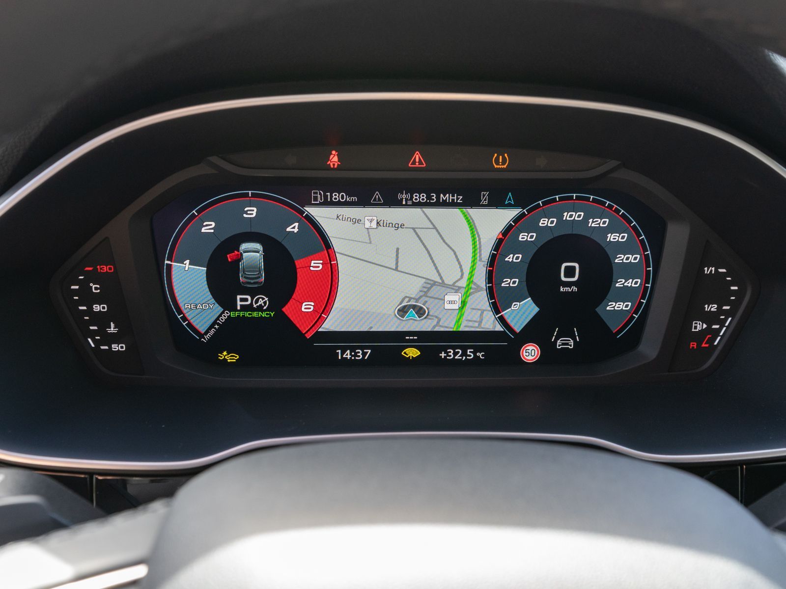 Fahrzeugabbildung Audi Q3 Sportback S line 35TDI NAVI LED AHK RFK ACC