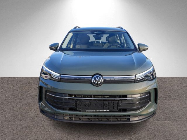 Fahrzeugabbildung Volkswagen Tiguan Life 4M 2.0 TDI DSG LED NAVI ACC RFK AHK