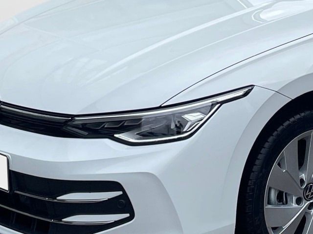 Fahrzeugabbildung Volkswagen Golf Life 1,5 l eTSI OPF 110 kW (150 PS) 7-Gang-