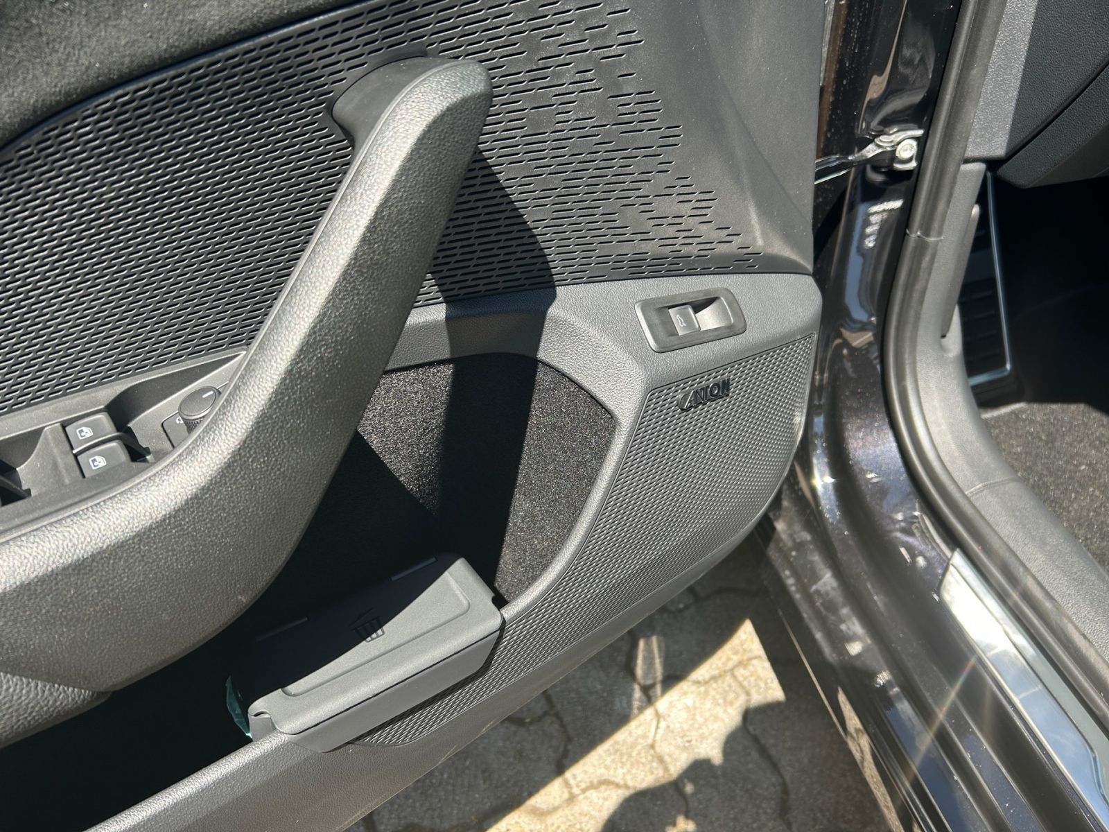 Fahrzeugabbildung SKODA Octavia Combi RS 2,0 TSI 265PS DSG ACC 360° AHK