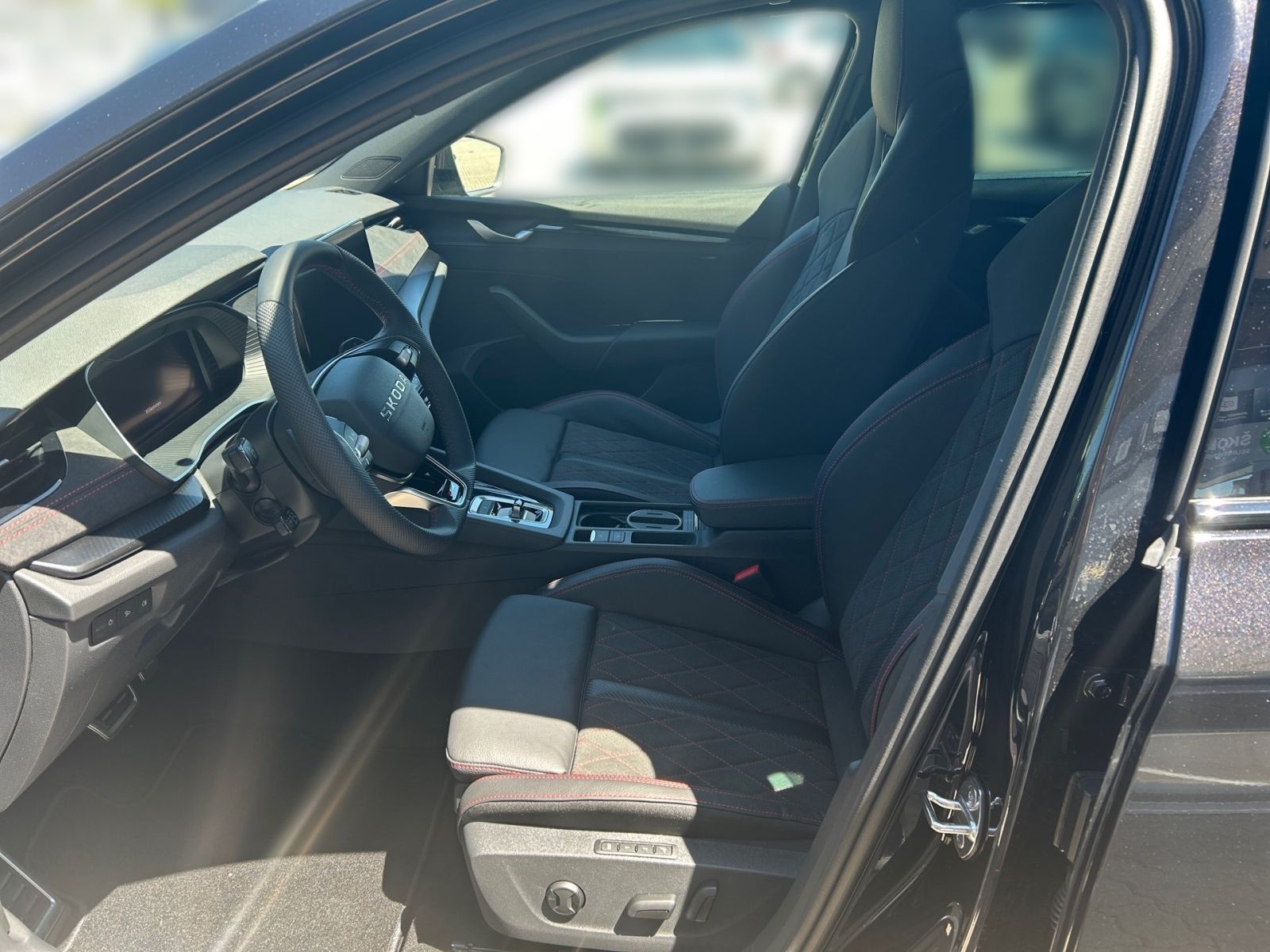 Fahrzeugabbildung SKODA Octavia Combi RS 2,0 TSI 265PS DSG ACC 360° AHK