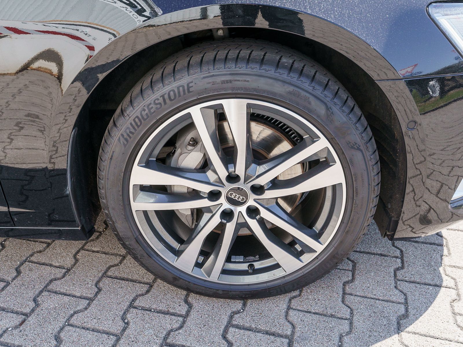 Fahrzeugabbildung Audi A6 Avant sport 50TDI quattr tiptron LED Navi B&O