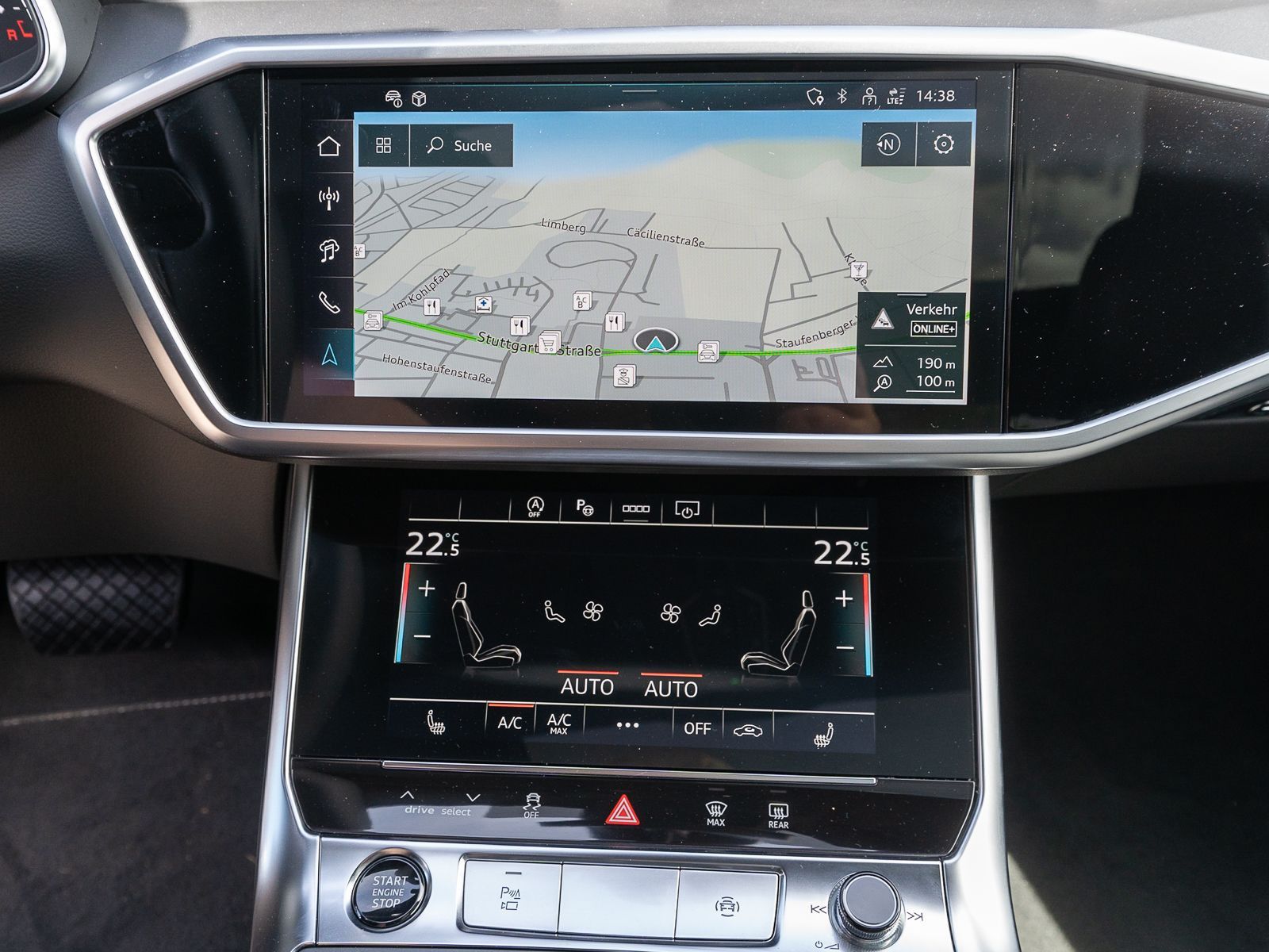 Fahrzeugabbildung Audi A6 Avant Sline 40TDI quattr Navi Matrix Pano RFK