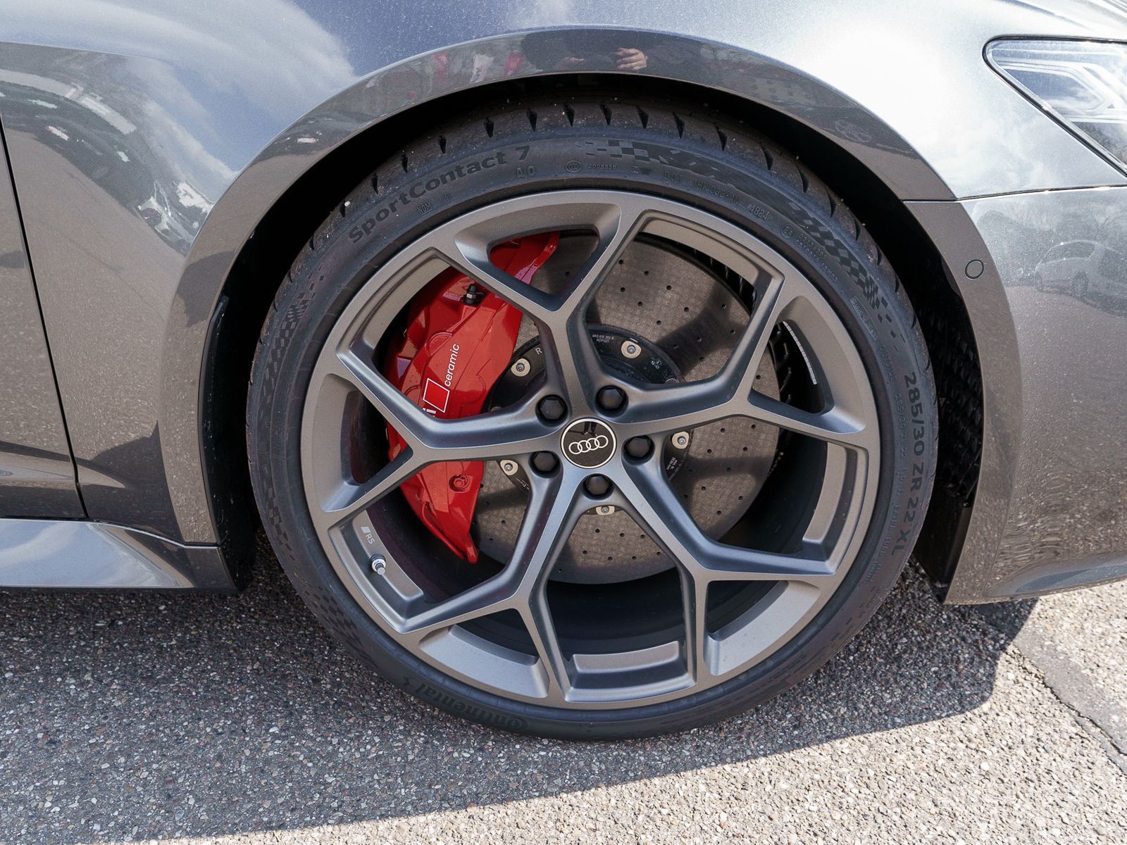 Fahrzeugabbildung Audi RS 6 Avant performance 463(630) kW( PS) tiptroni