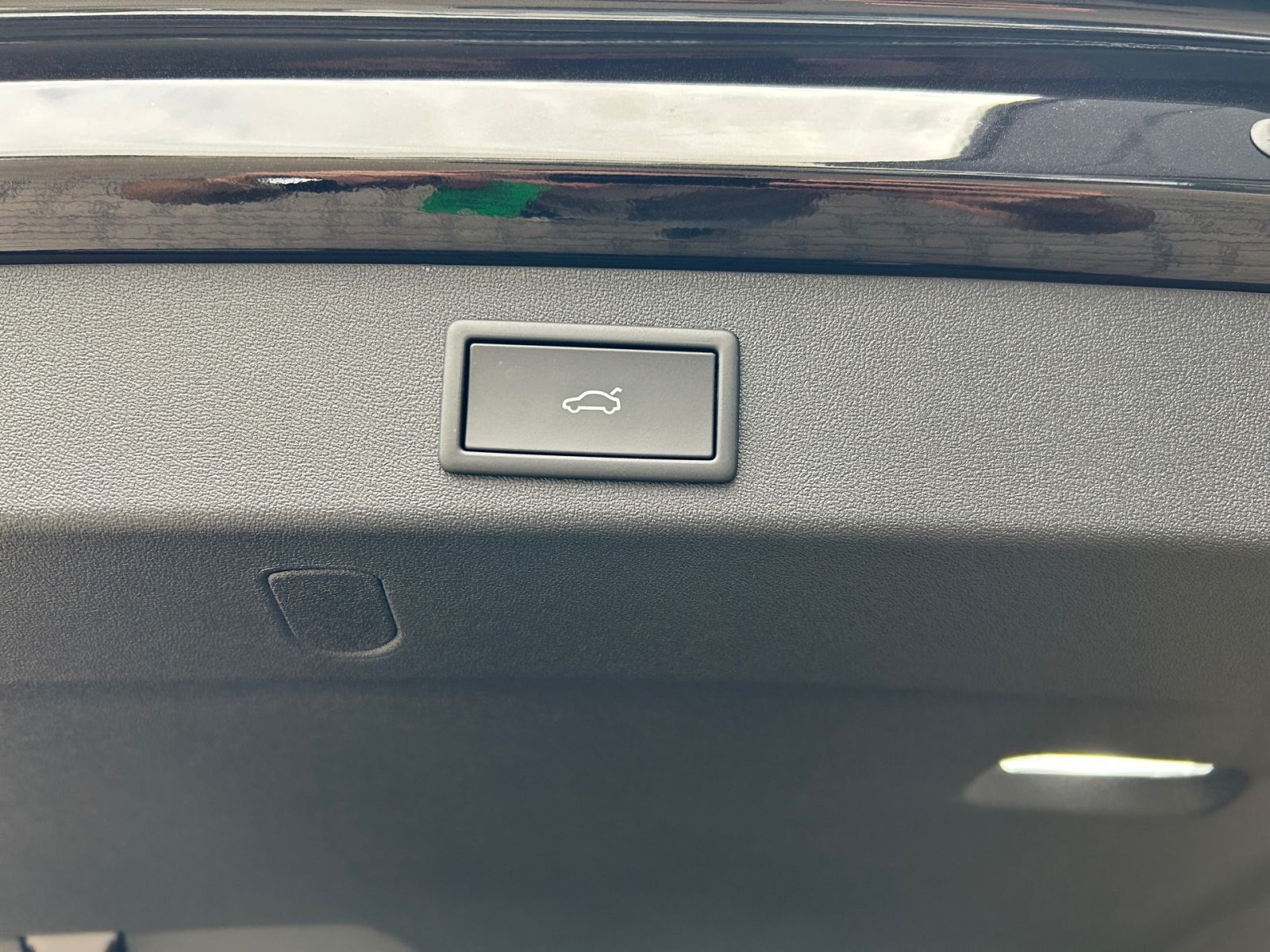Fahrzeugabbildung SKODA Kodiaq RS 2,0TSI 265PS DSG 4x4 360° ACC SHZ Pano