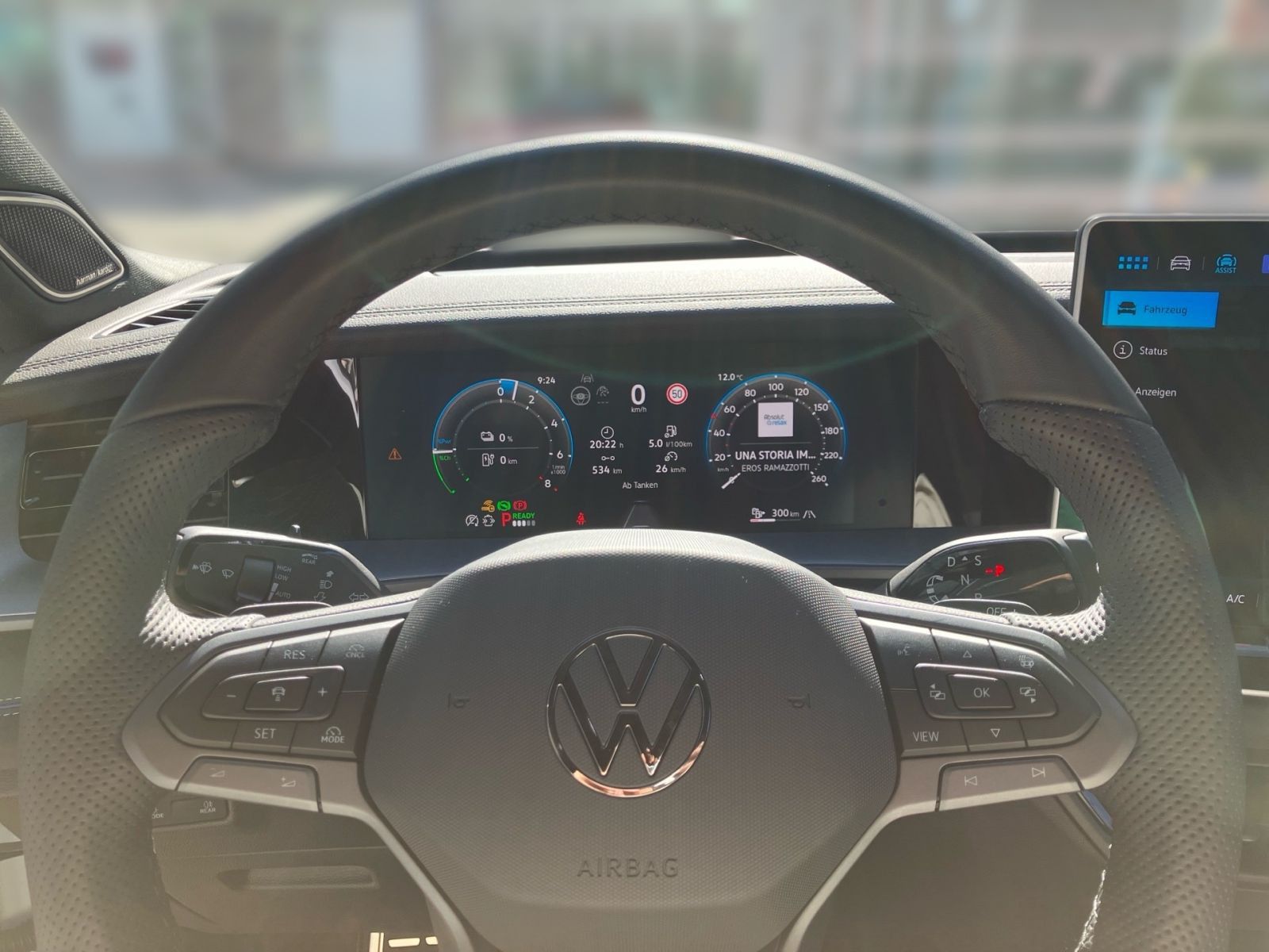 Fahrzeugabbildung Volkswagen Tayron R-Line 1,5 l eHybrid DSG